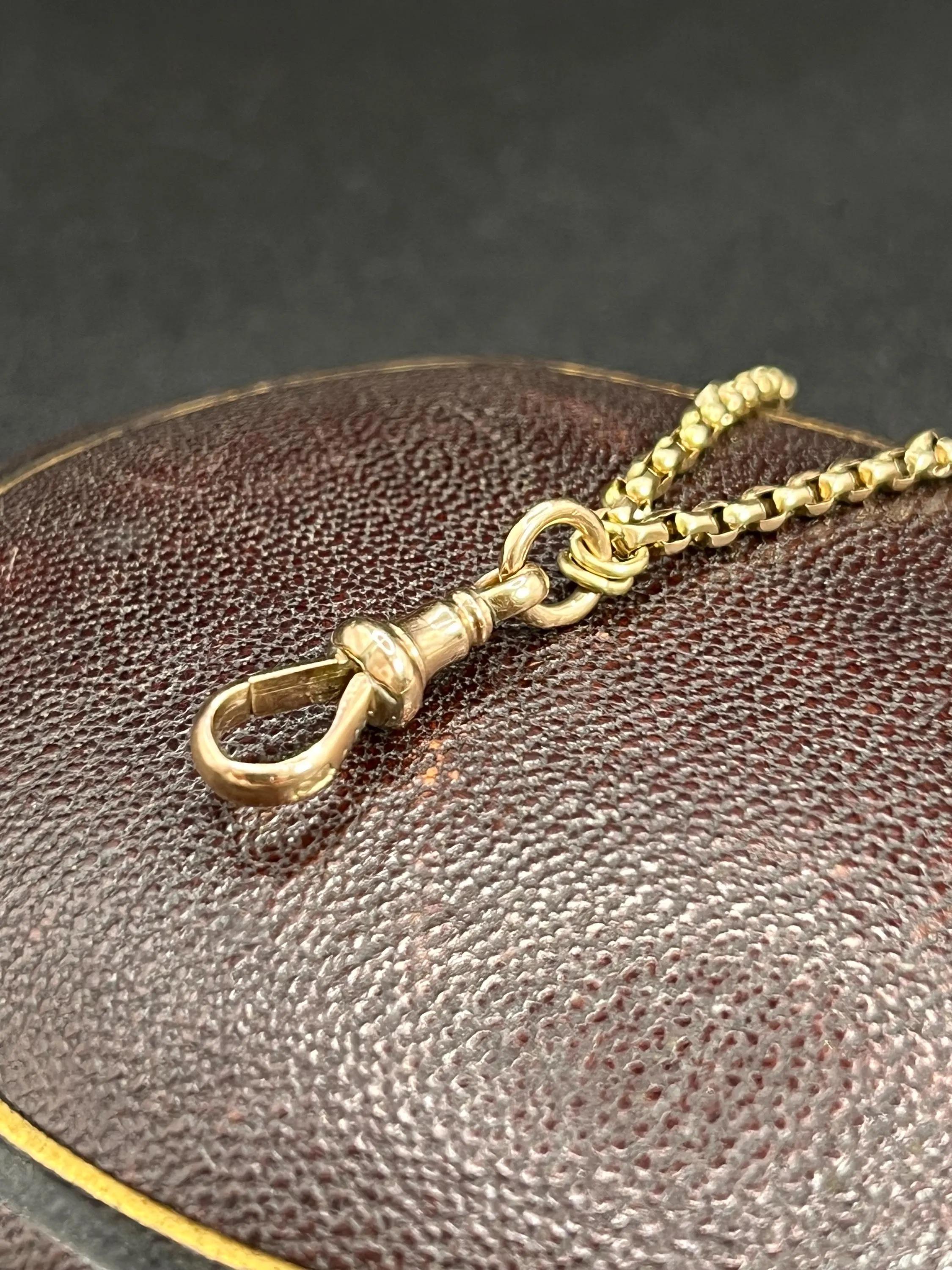 Edoardiano Catena d'epoca in oro giallo 9 carati, 24 pollici di catena a maglie ritorte con chiusura a girella in vendita