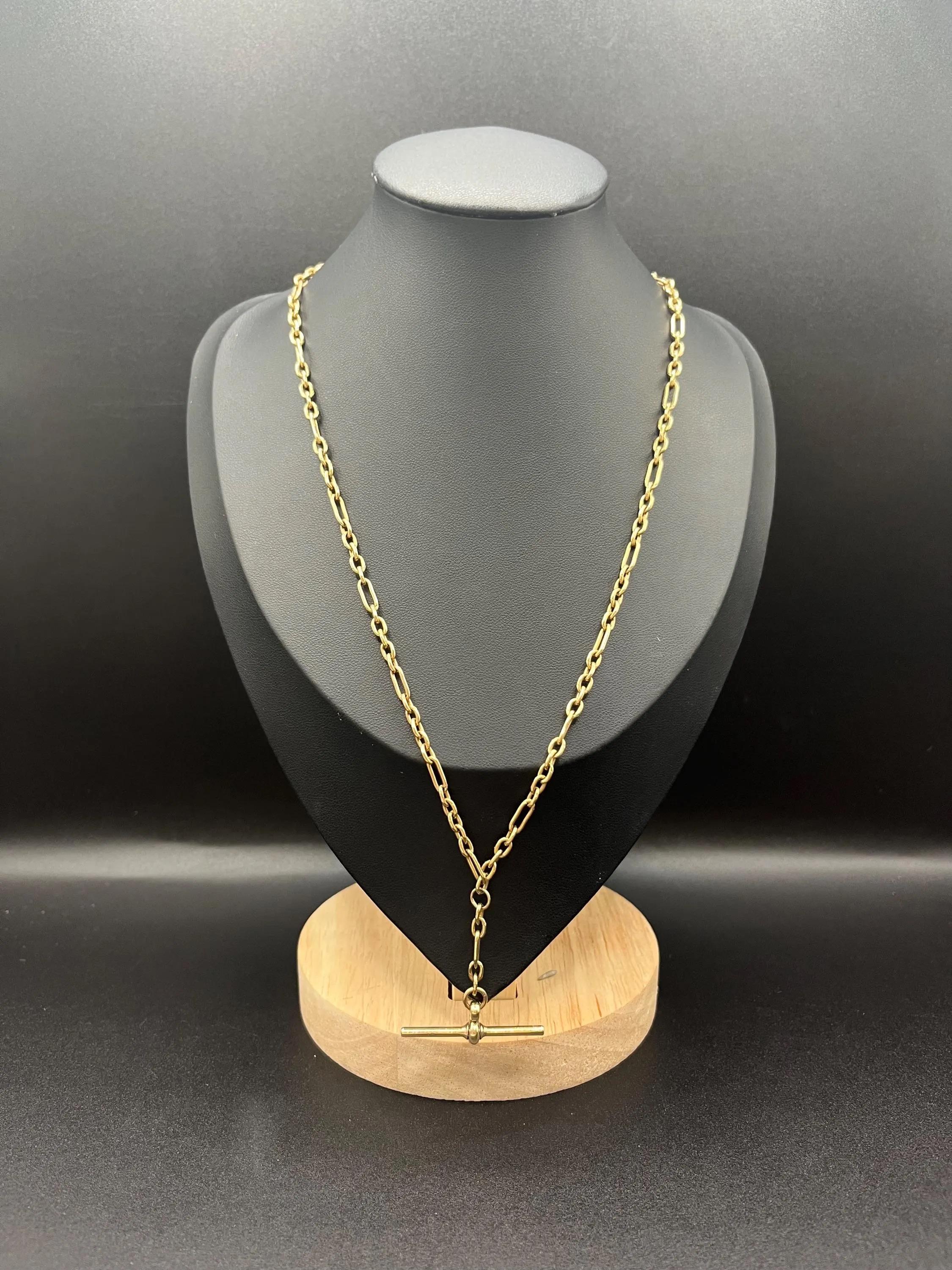 Catena Albert Gold d'epoca in oro giallo 9ct con barra a T, 18 pollici circa 1980 In condizioni buone in vendita a Brighton, GB