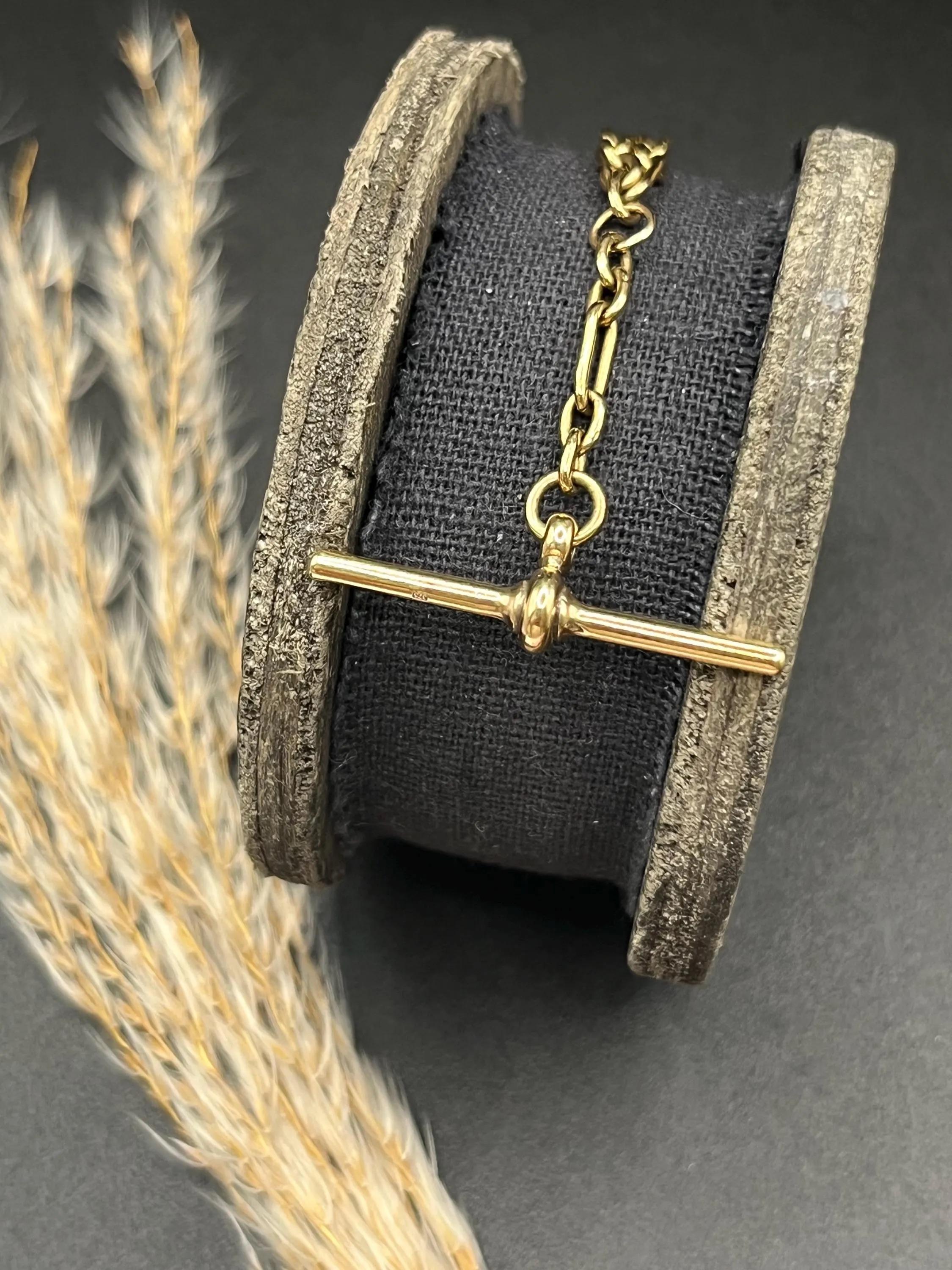 Catena Albert Gold d'epoca in oro giallo 9ct con barra a T, 18 pollici circa 1980 in vendita 3