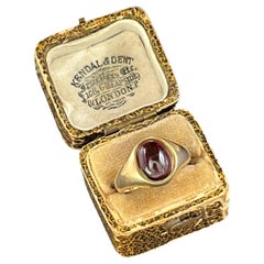 Vintage 9ct Yellow Gold, Cabochon Oval Garnet Ring, Hallmarked Birmingham 1973