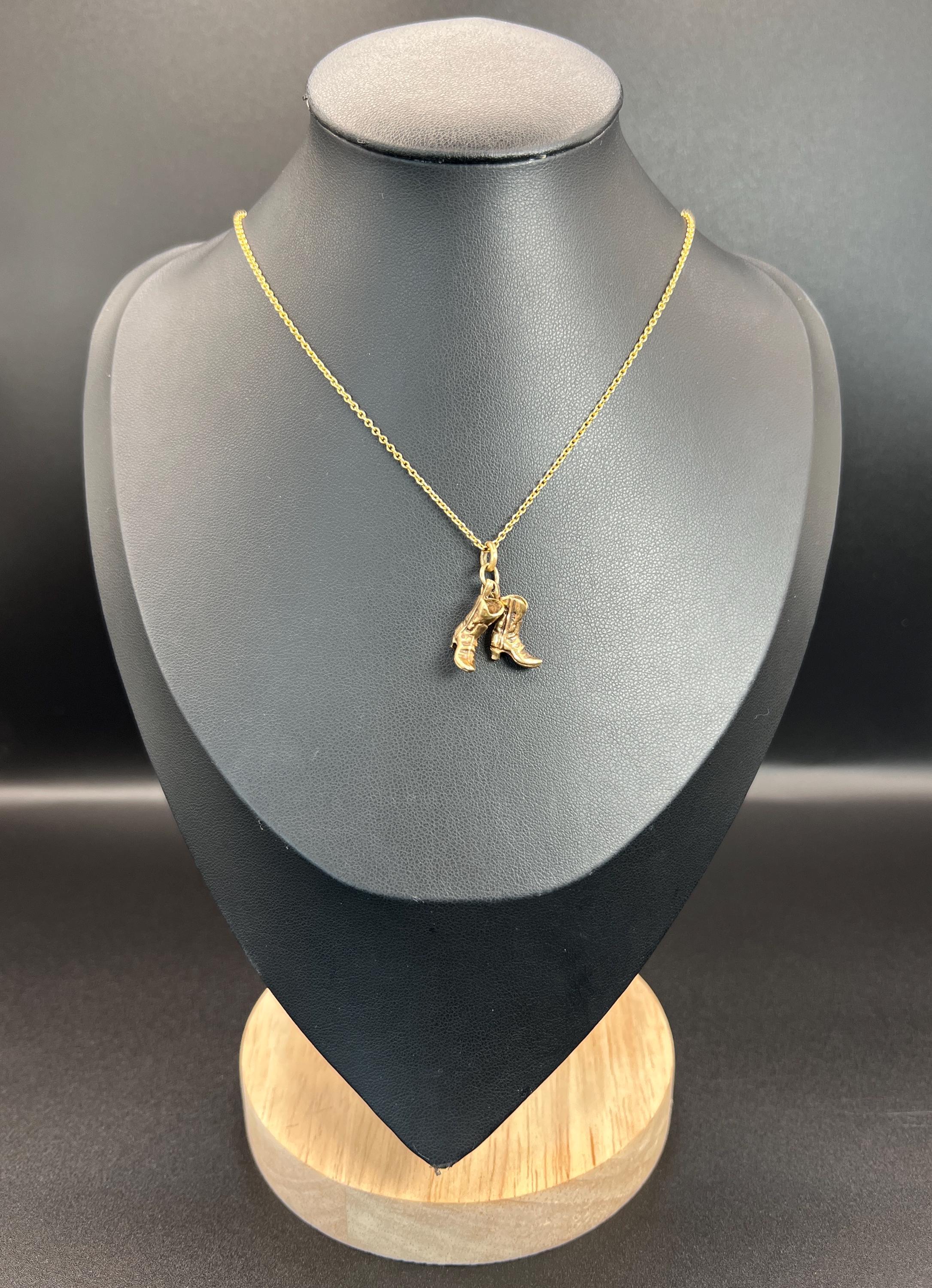 Ciondolo con stivali da cowboy in oro giallo 9ct, vintage, con marchio Londra 1969 in vendita 7