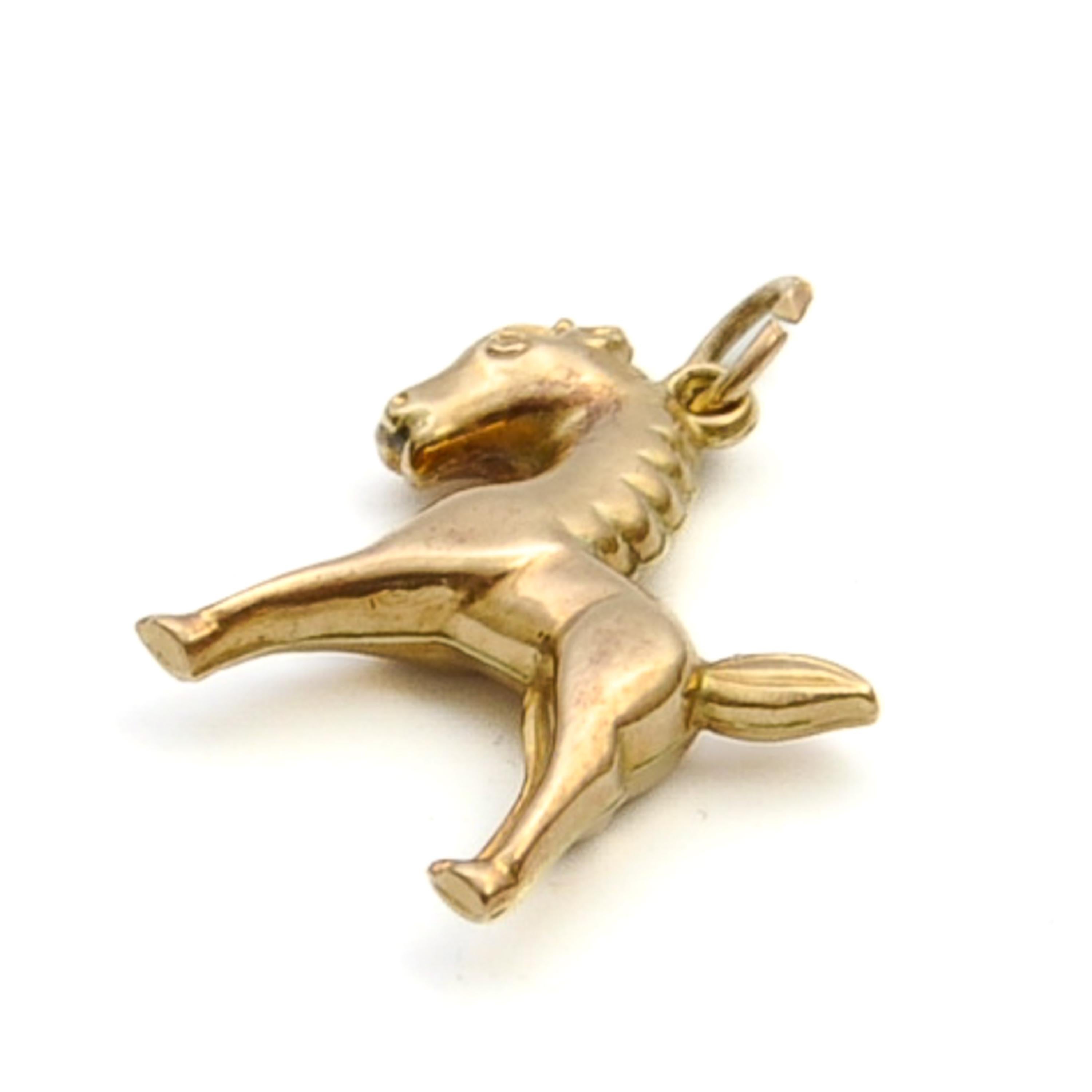 Vintage 9ct Yellow Gold Horse Charm Pendant For Sale 2