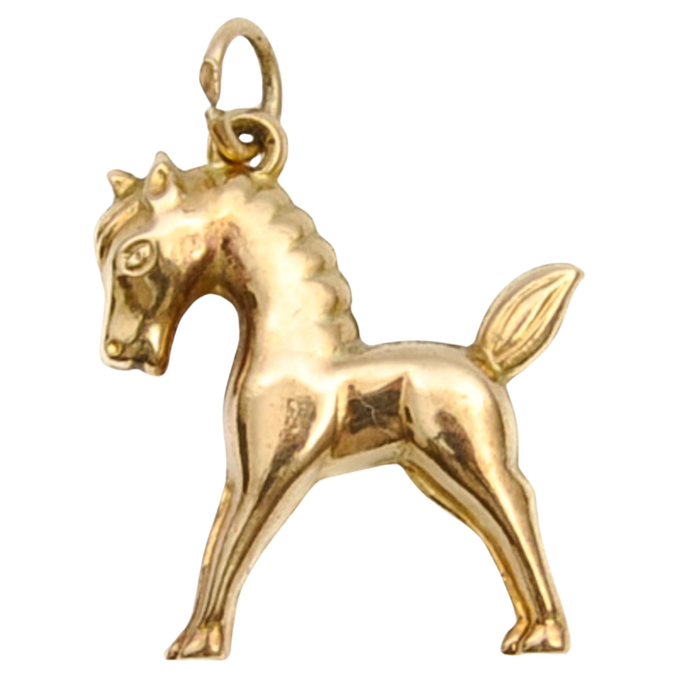 Vintage 9ct Yellow Gold Horse Charm Pendant For Sale