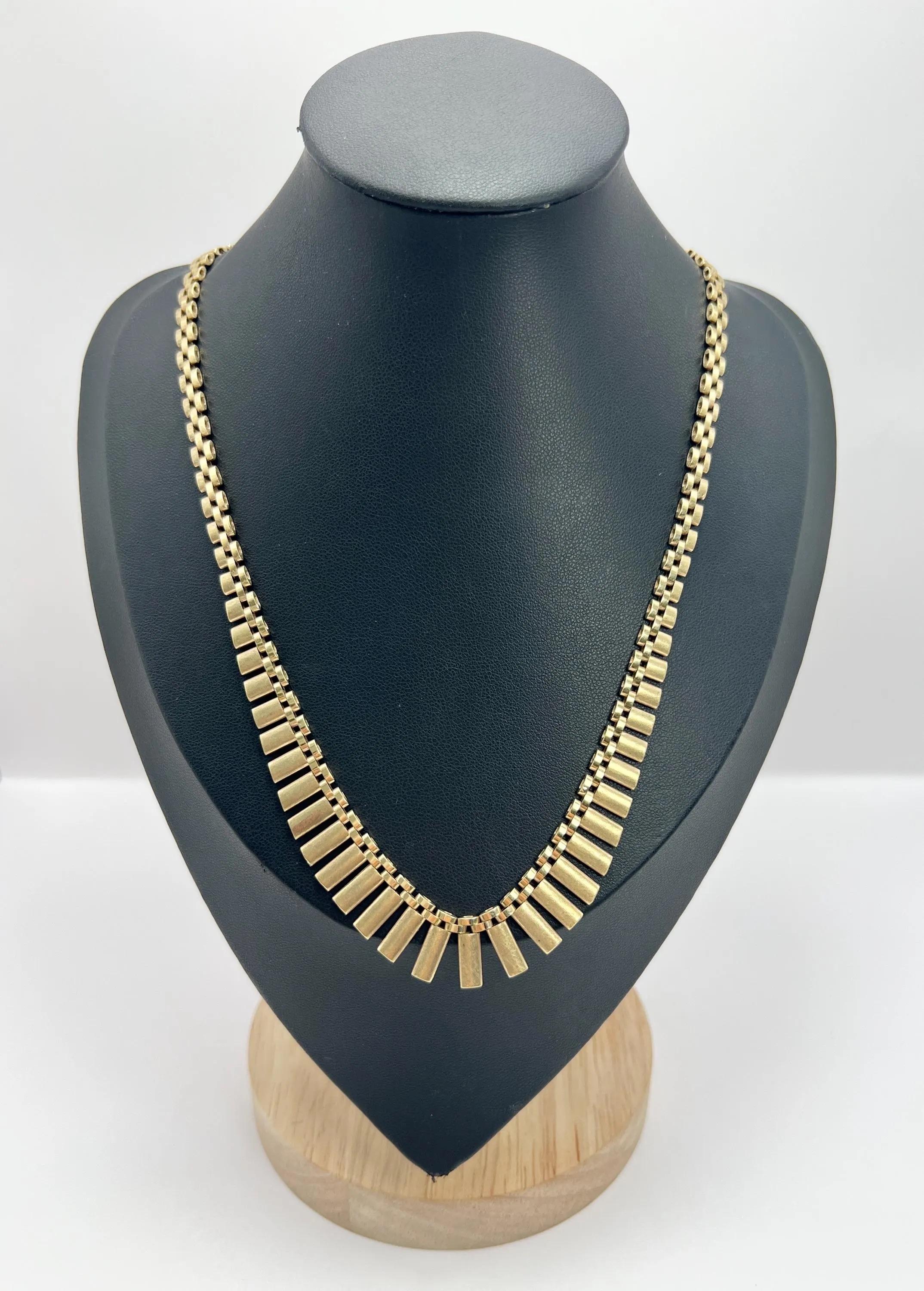 Vintage 9 Karat Gelbgold Italienisch gestempelt, 1980er Jahre Wendbare Kleopatra-Halskette im Angebot 6