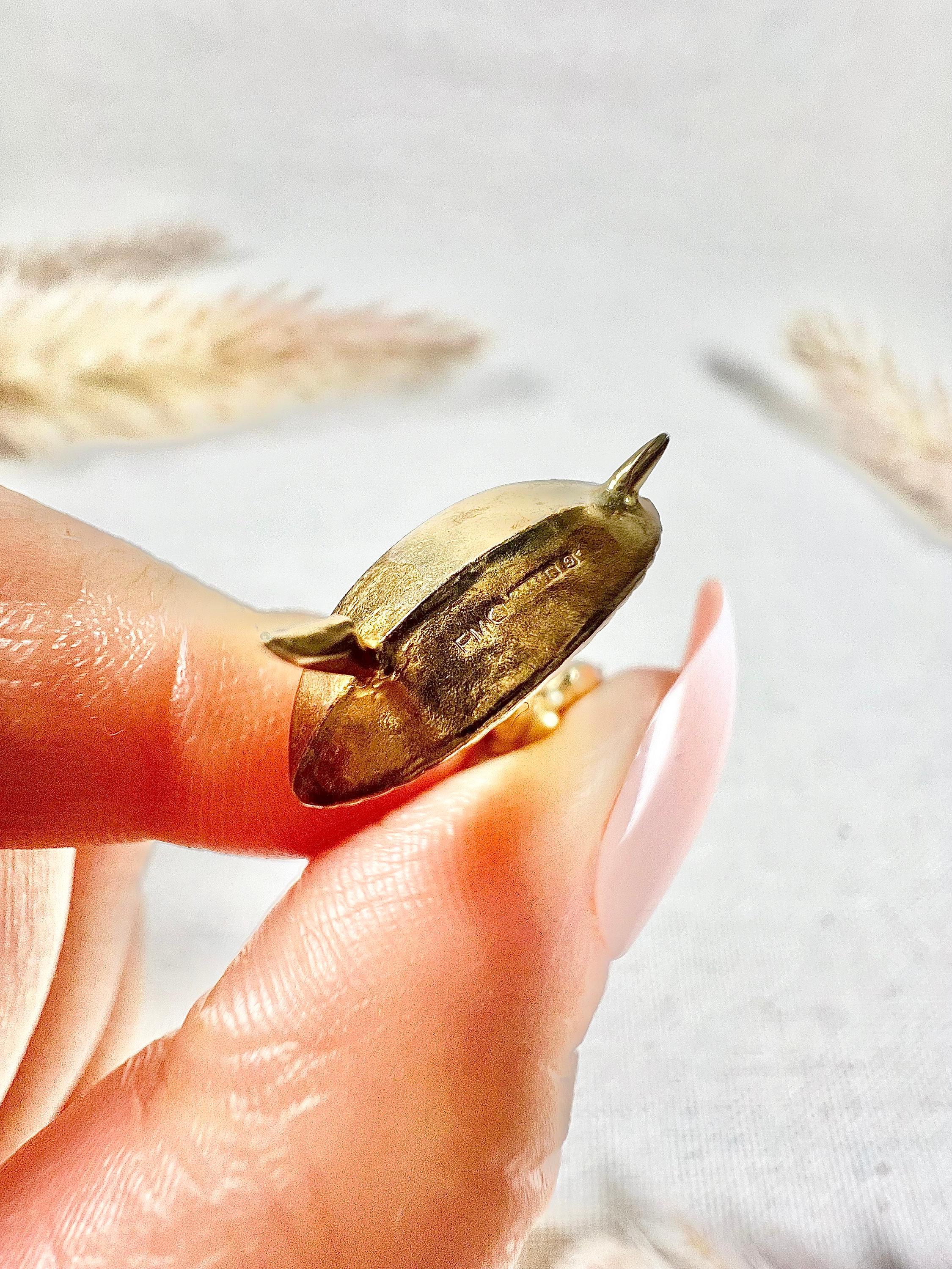 Vintage 9ct Yellow Gold, London Hallmarked, 1970s Ballerina Pendant Charm For Sale 1