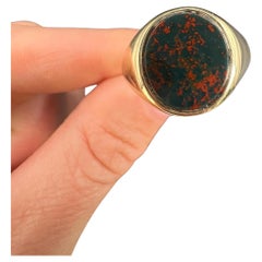 Vintage 9ct Yellow Gold, Oval Bloodstone Signet Ring, Hallmarked Birmingham 1993