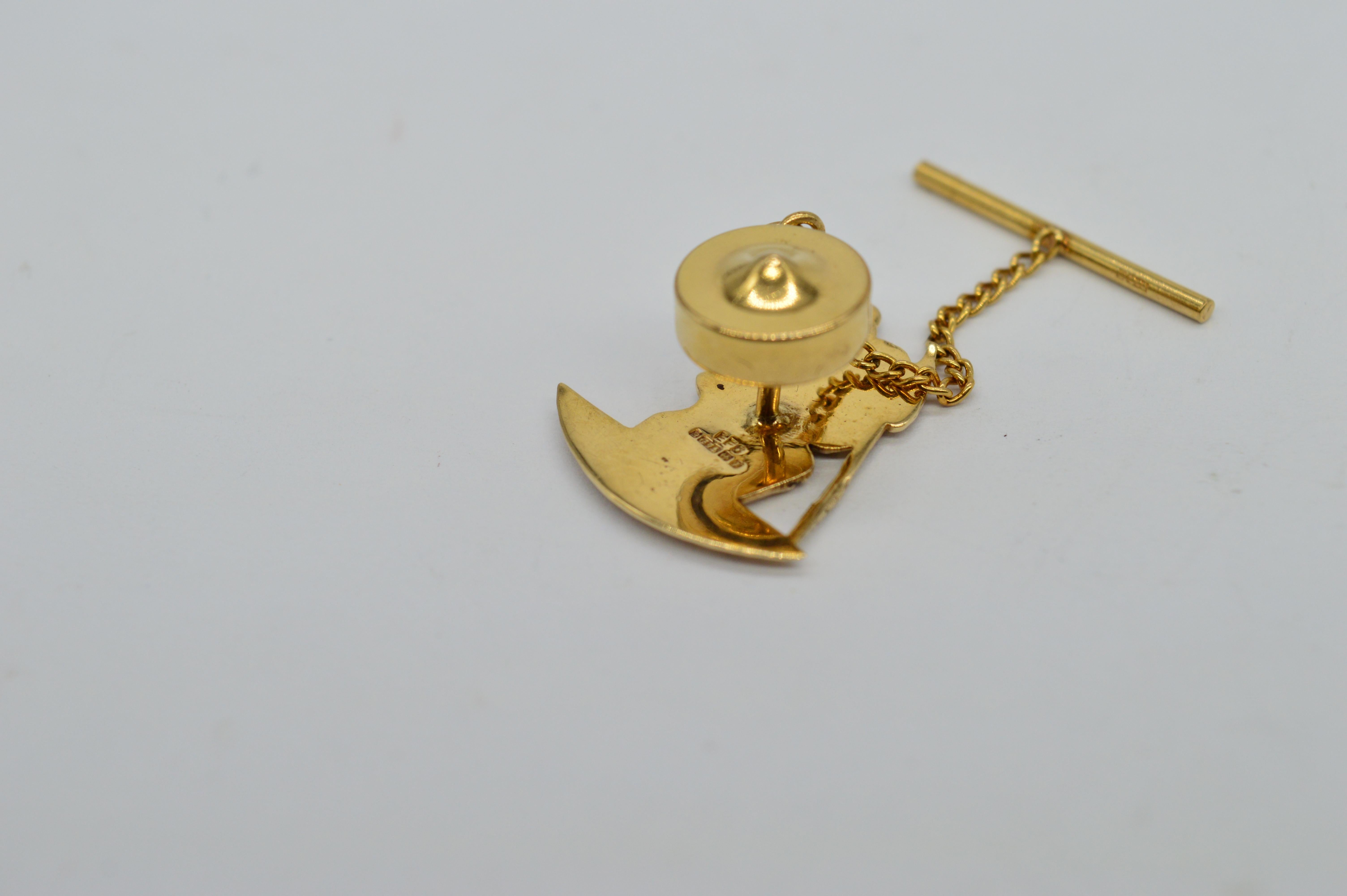 Vintage 9ct Yellow Gold St Christopher Statement Present Tie Tack Lapel Pin In Good Condition For Sale In Benfleet, GB