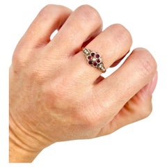 Vintage 9ct Yellow Gold Stamped, 1960s Garnet & Seed Pearl Daisy Ring
