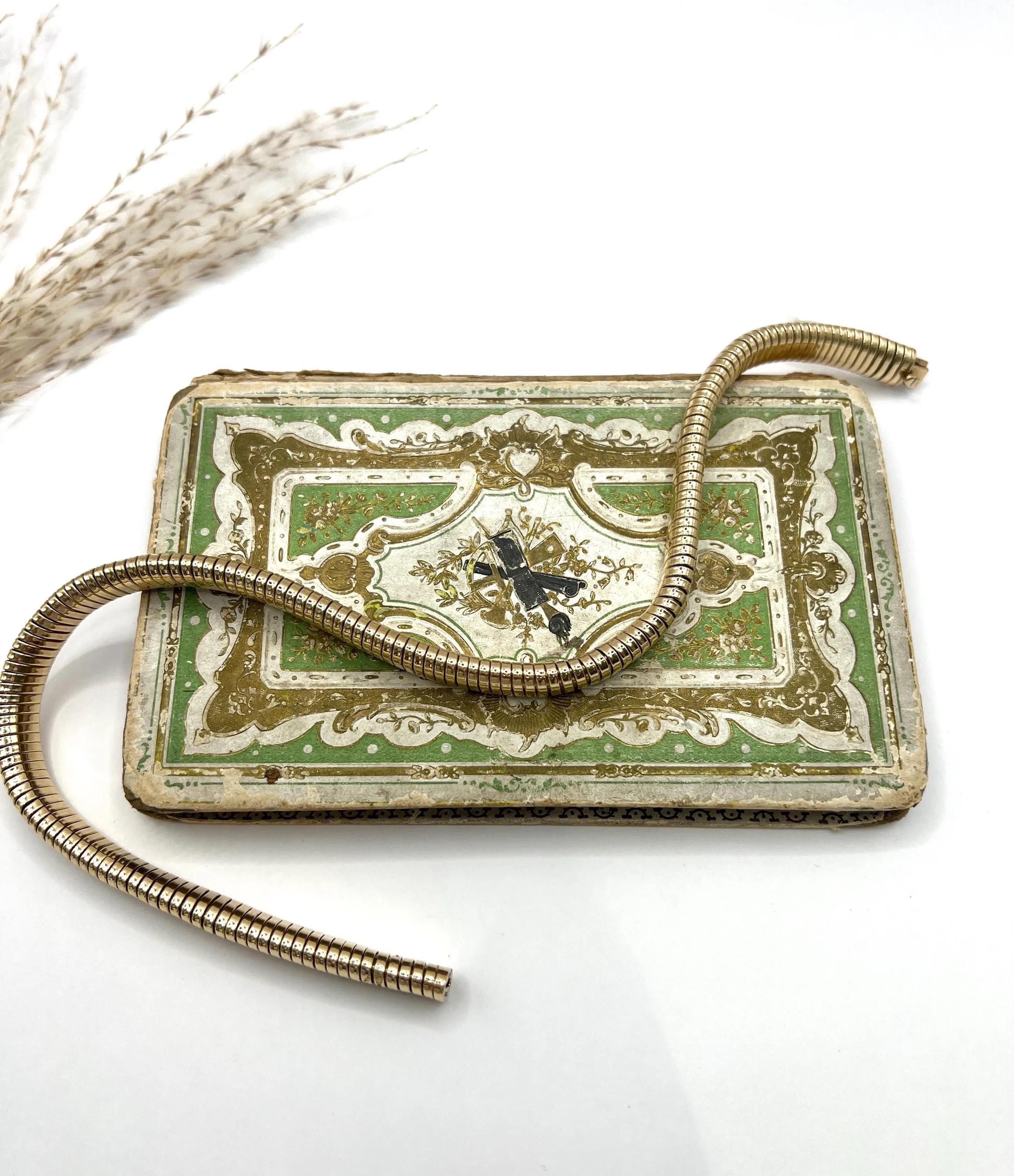 Collana d'epoca in oro giallo 9ct, Tubogas, con marchio Londra 1947 in vendita 2
