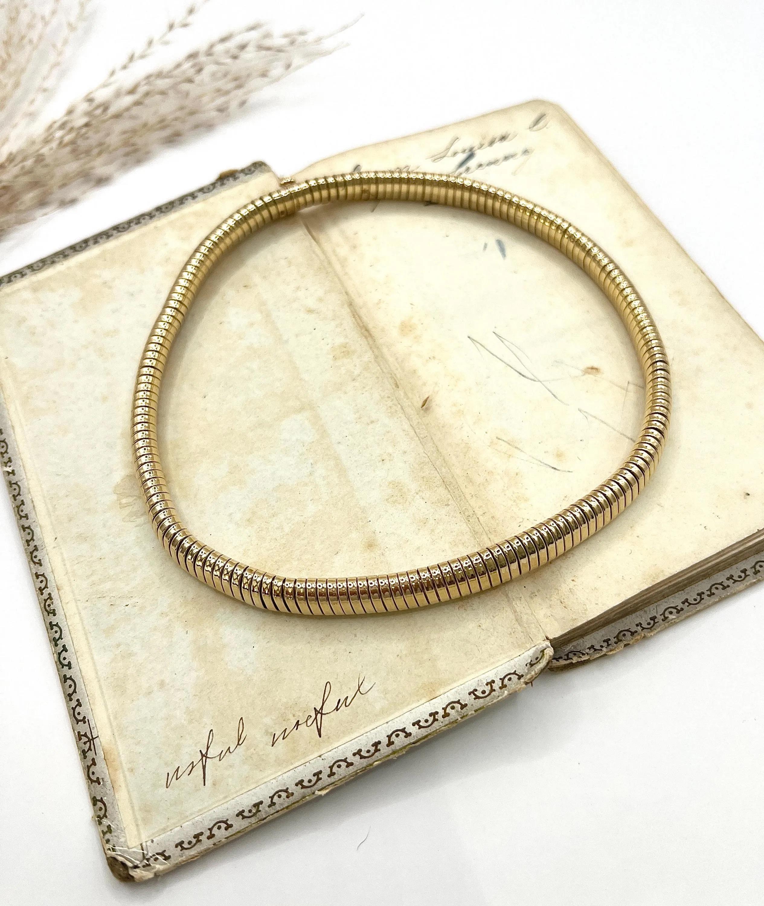 Collana d'epoca in oro giallo 9ct, Tubogas, con marchio Londra 1947 in vendita 5