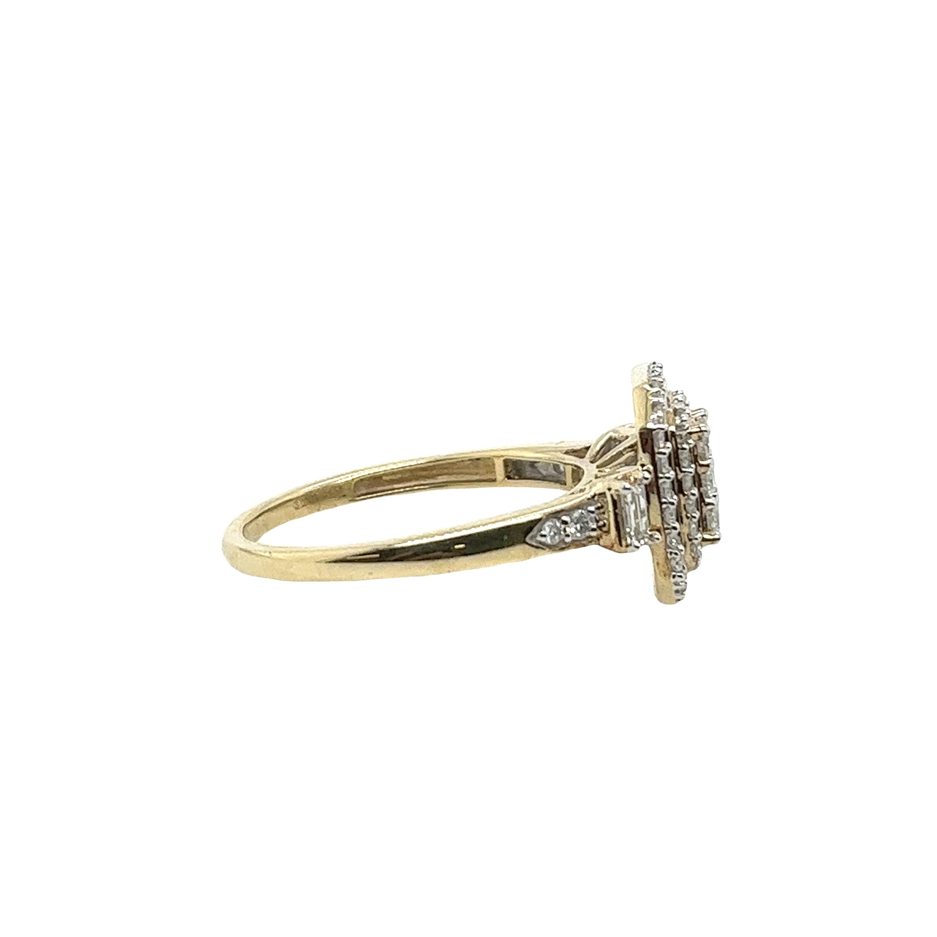 Women's Vintage 9ct Yellow & White Gold Diamond Cluster Ring Set With 0.63ct Diamonds For Sale