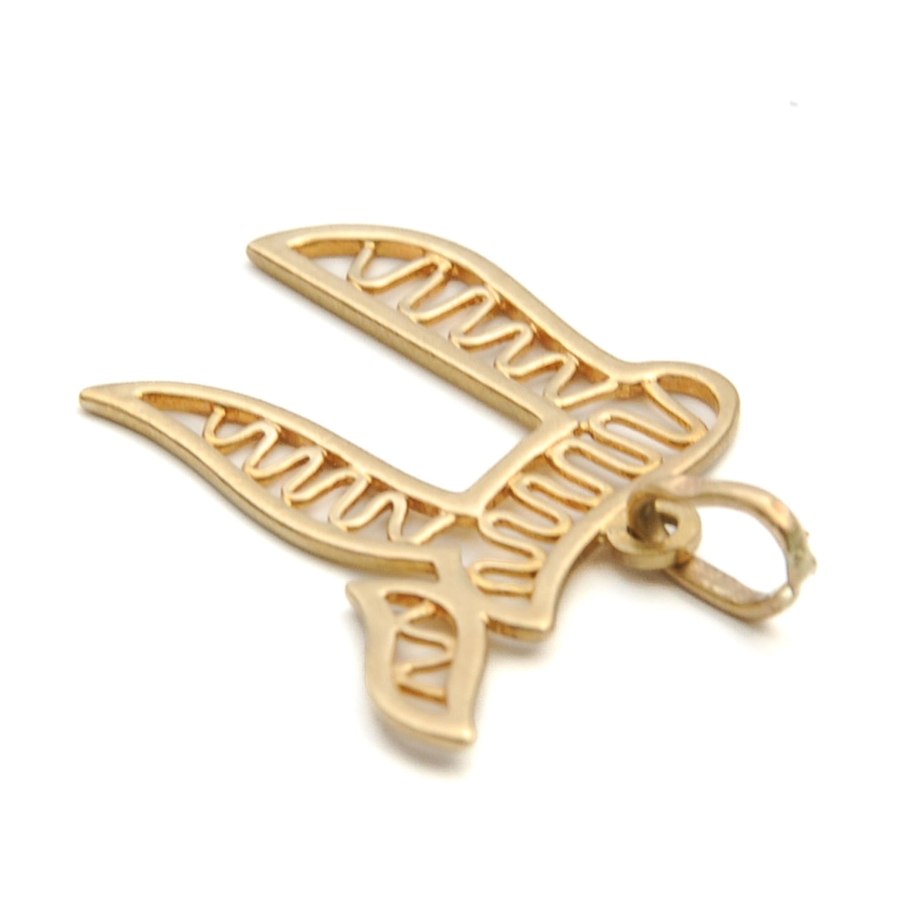 Vintage 9K Gold Chai Amulet Hebrew Jewish Symbol Charm Pendant 1