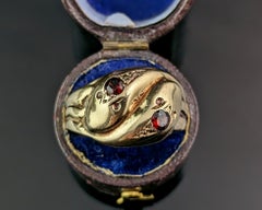 Vintage 9k gold double snake ring, Garnet, Victorian style