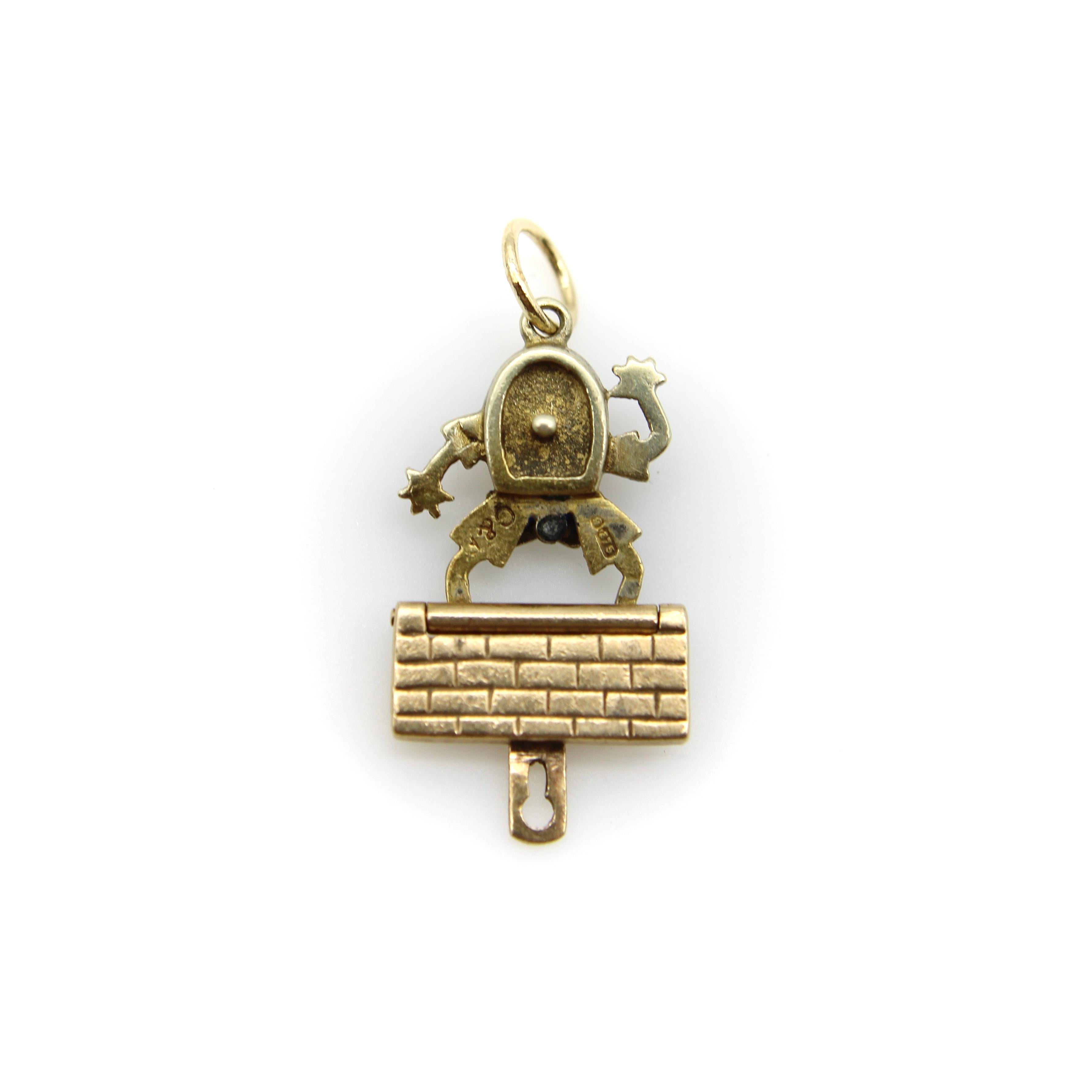 Vintage 9K Gold Enamel Articulated Humpty Dumpty Charm or Pendant 3