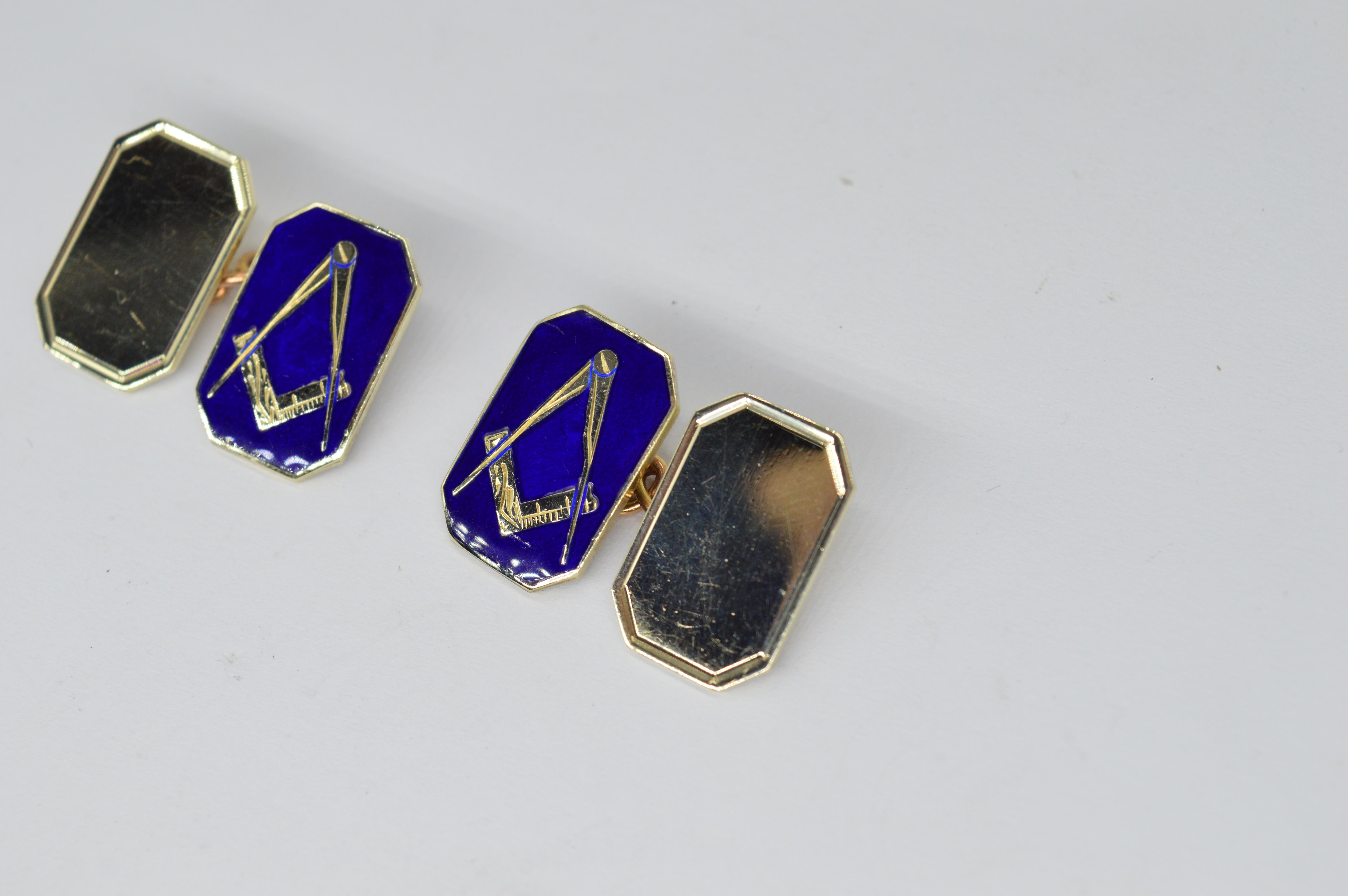 Vintage 9K Gold Enamel Freemason Masons Art Deco Classic Cufflinks Gift Present In Good Condition For Sale In Benfleet, GB
