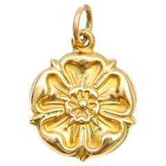 Vintage 9K Gold Tudor Rose Charm Pendant