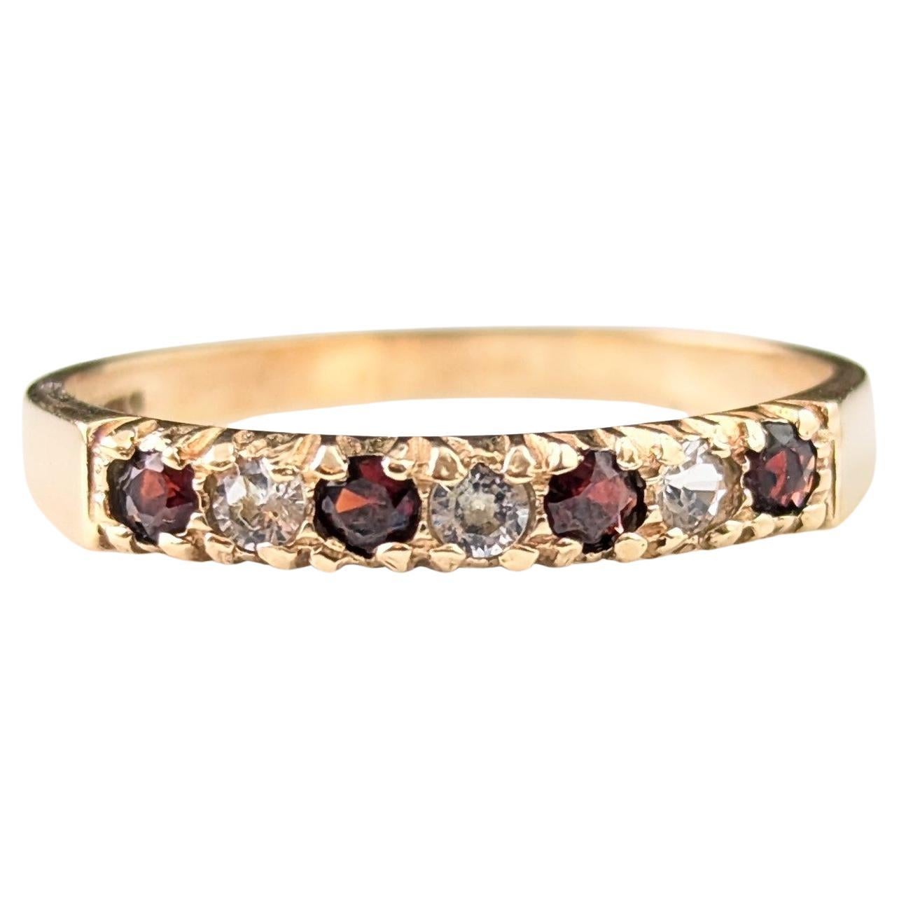 Bague vintage en or 9k avec grenat et pâte à modeler