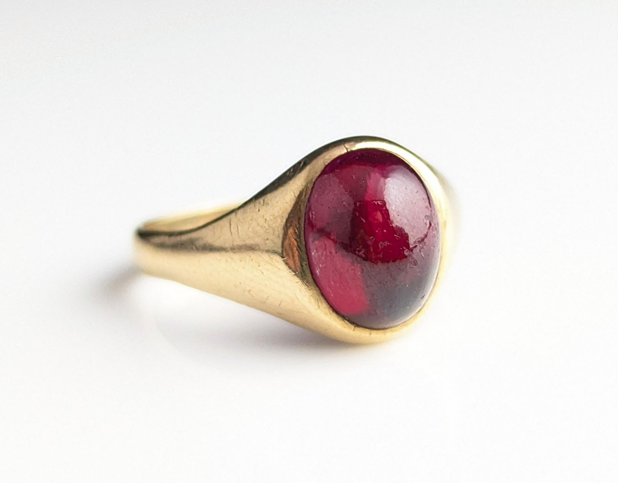 Vintage 9k gold Garnet signet ring, cabochon, Pinky ring, Art Deco 5