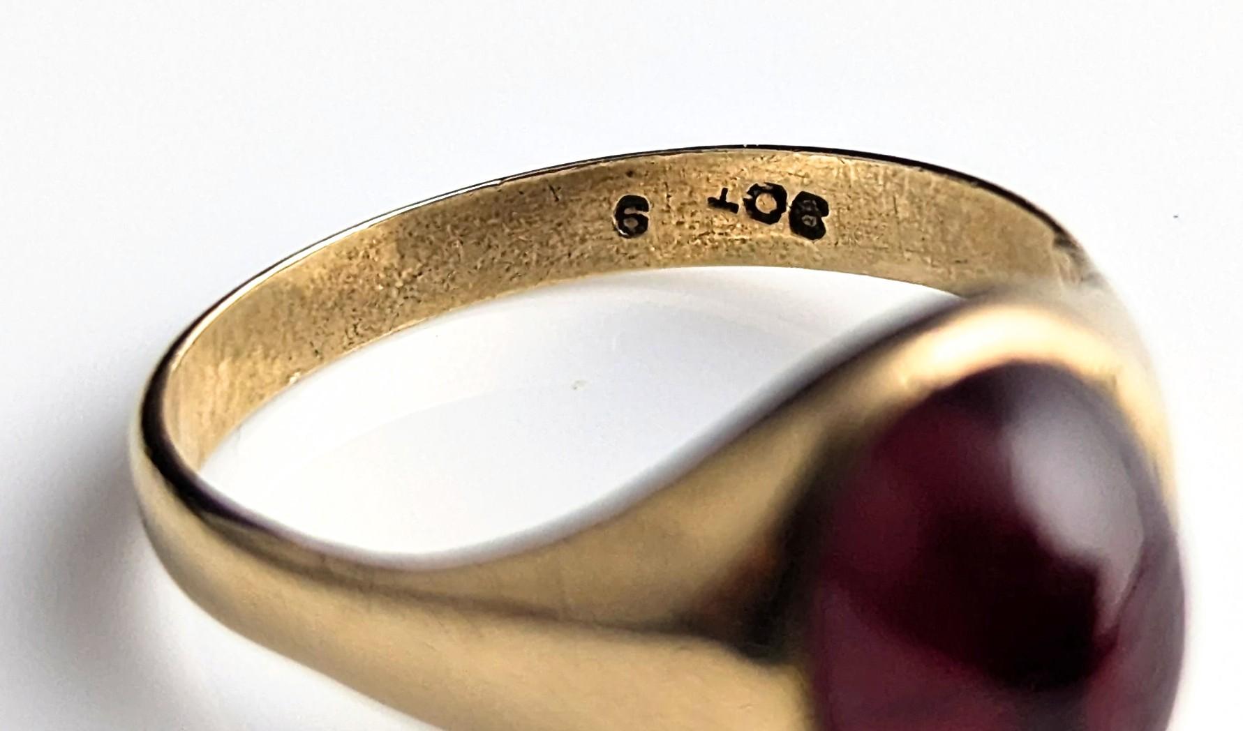 Vintage 9k gold Garnet signet ring, cabochon, Pinky ring, Art Deco 4