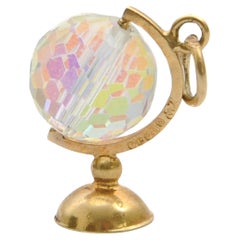 Vintage 9K Gold Glass Globe Spinner Charm Pendant