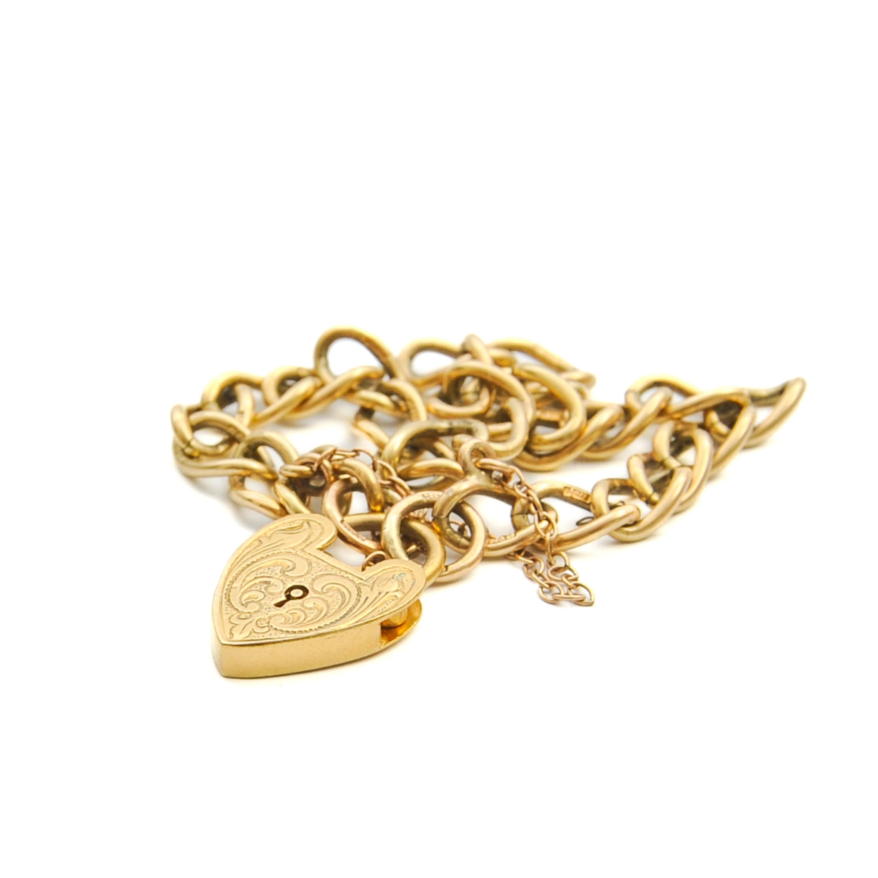 Vintage 9K Gold Heart Padlock Curb Chain Charms Bracelet Bon état - En vente à Rotterdam, NL