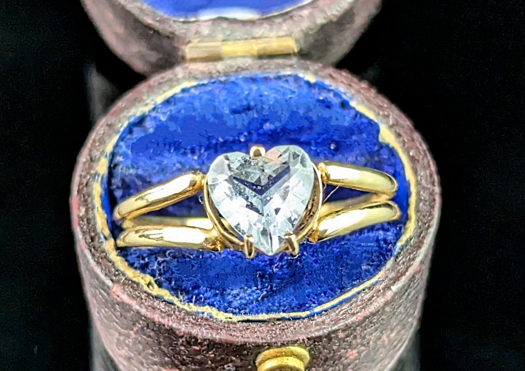 Retro Vintage 9k gold heart ring, blue paste For Sale