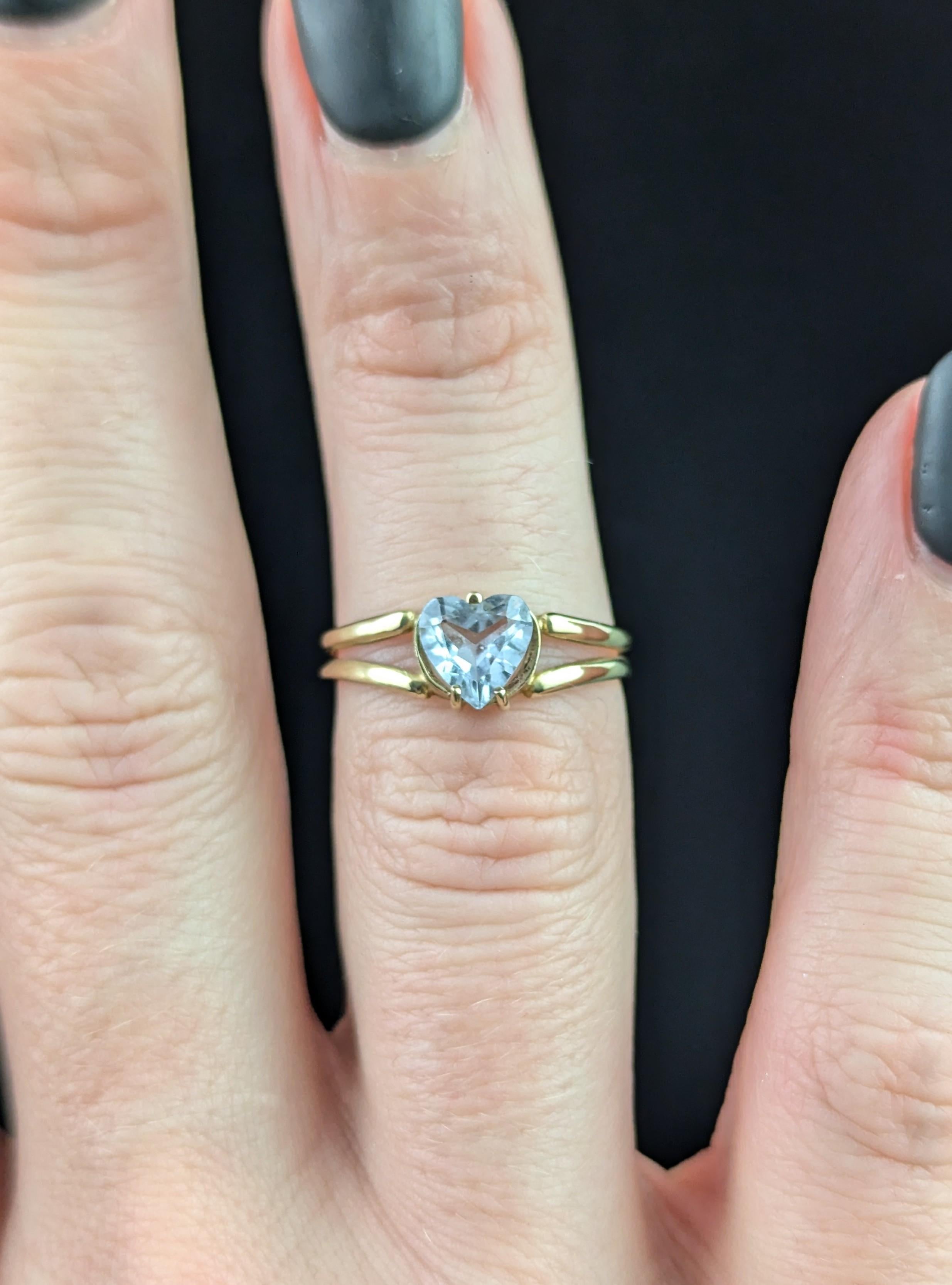 Vintage 9k gold heart ring, blue paste For Sale 3