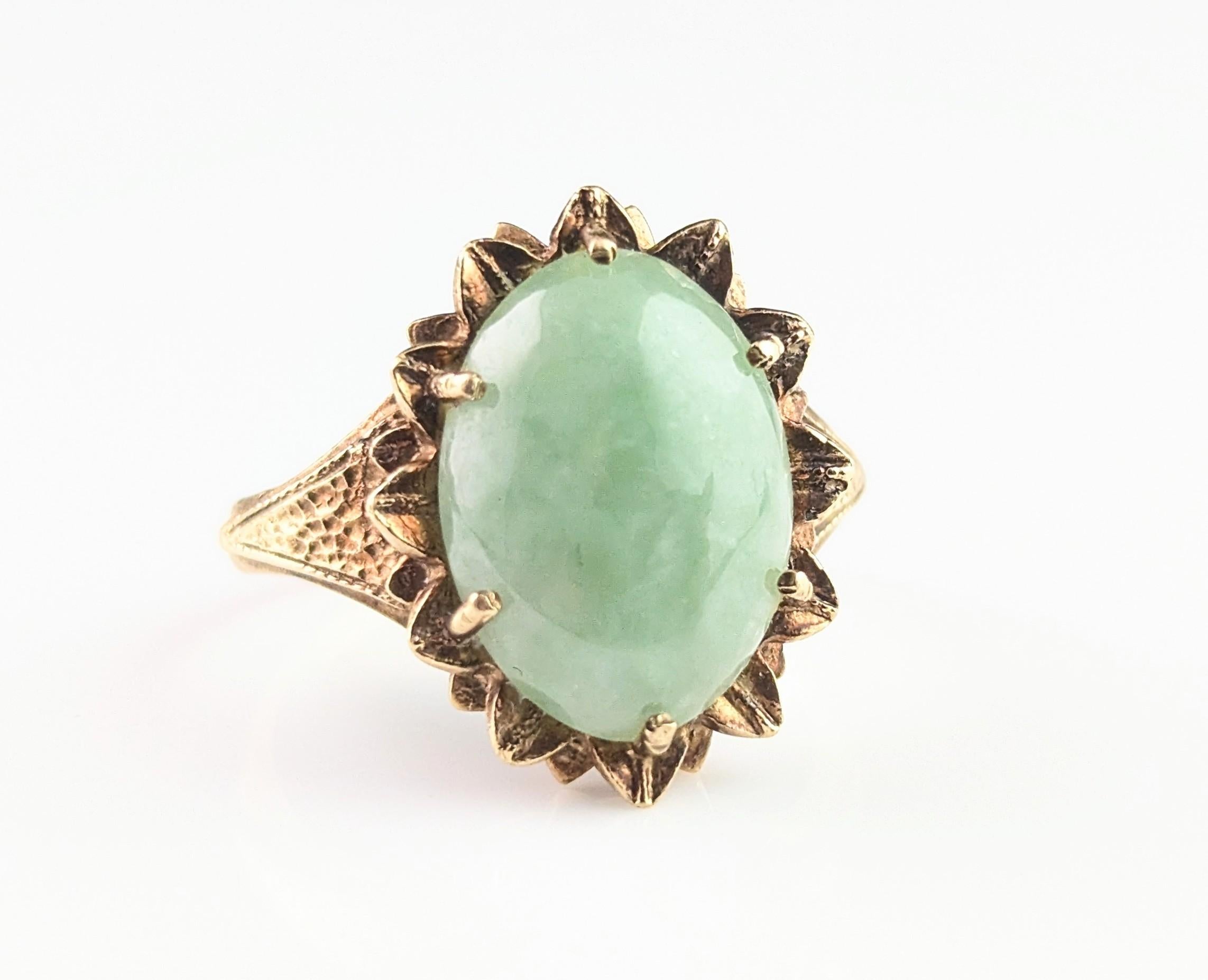 Vintage 9k gold Jade cabochon ring, 1970s For Sale 6