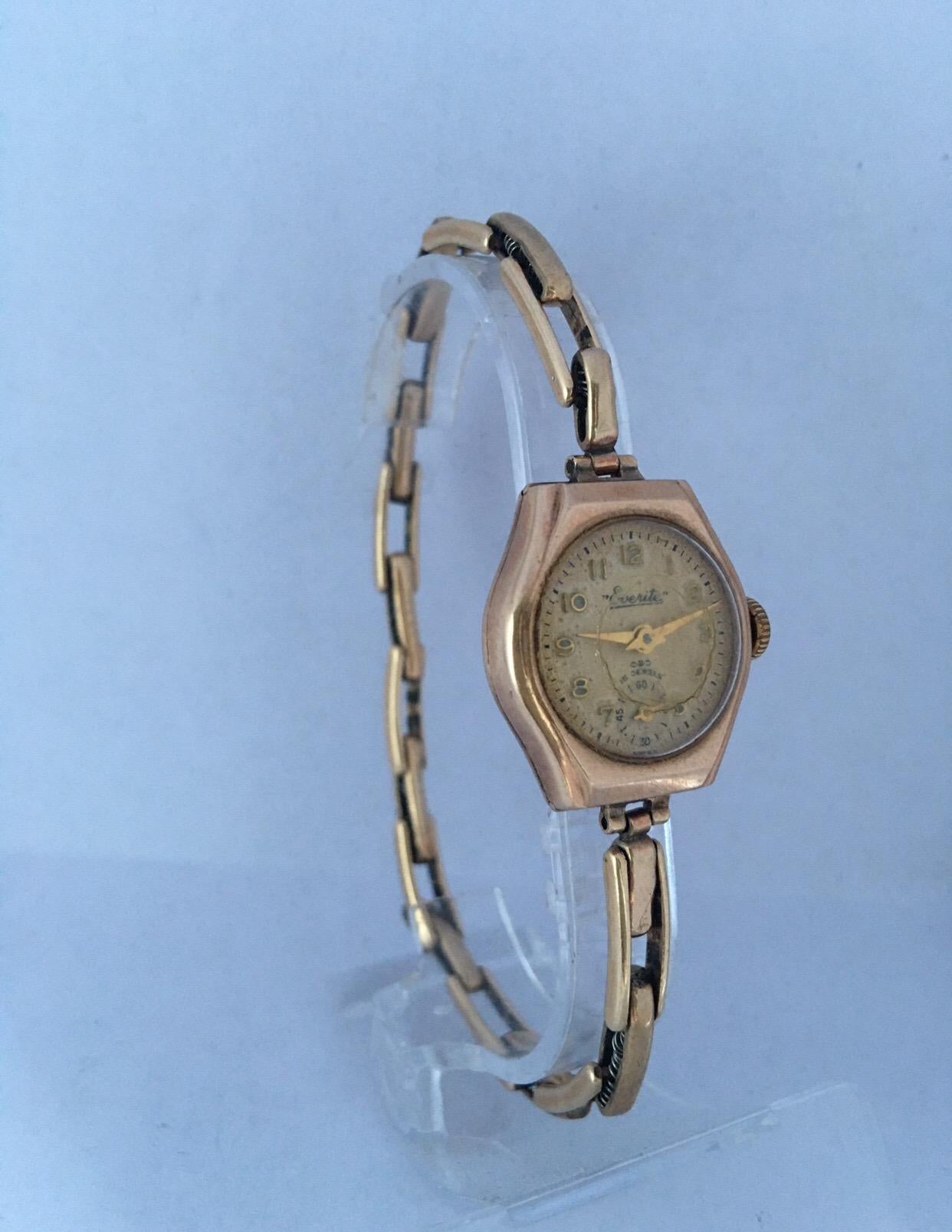 Vintage 9 Karat Gold London Case Made Ladies Mechanical Watch For Sale 10