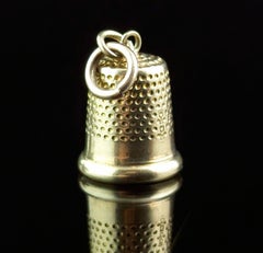 Vintage 9k gold miniature thimble charm, pendant