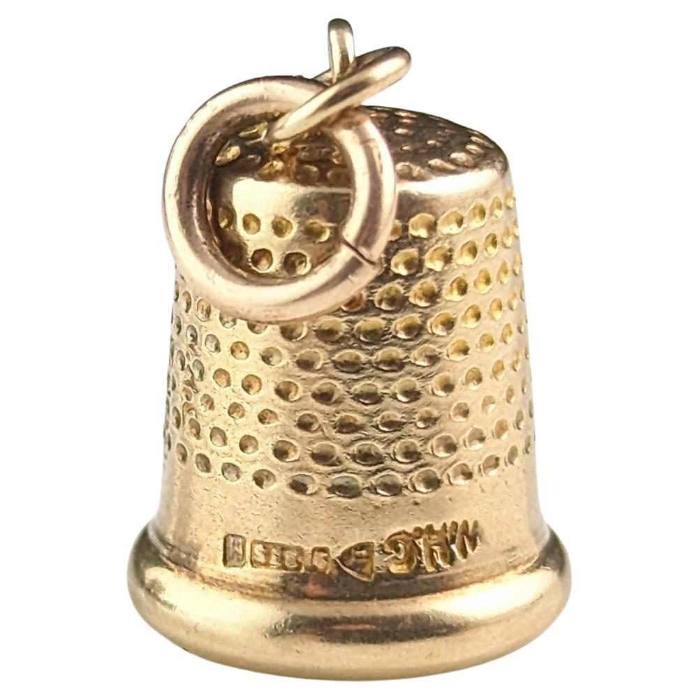 Vintage 9k gold miniature thimble charm, pendant  For Sale