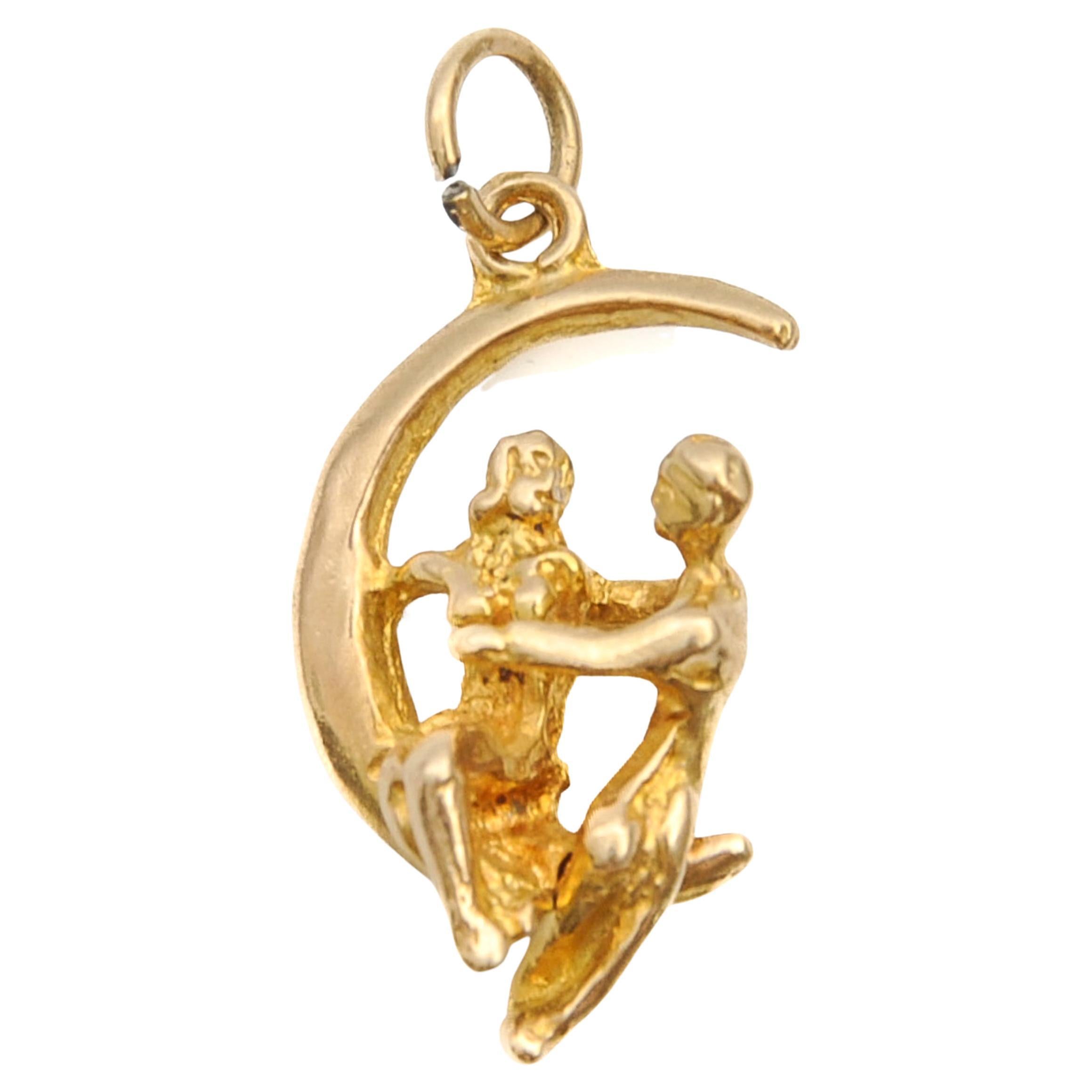 Vintage 9K Gold Movable Love Couple Crescent Charm Pendant For Sale