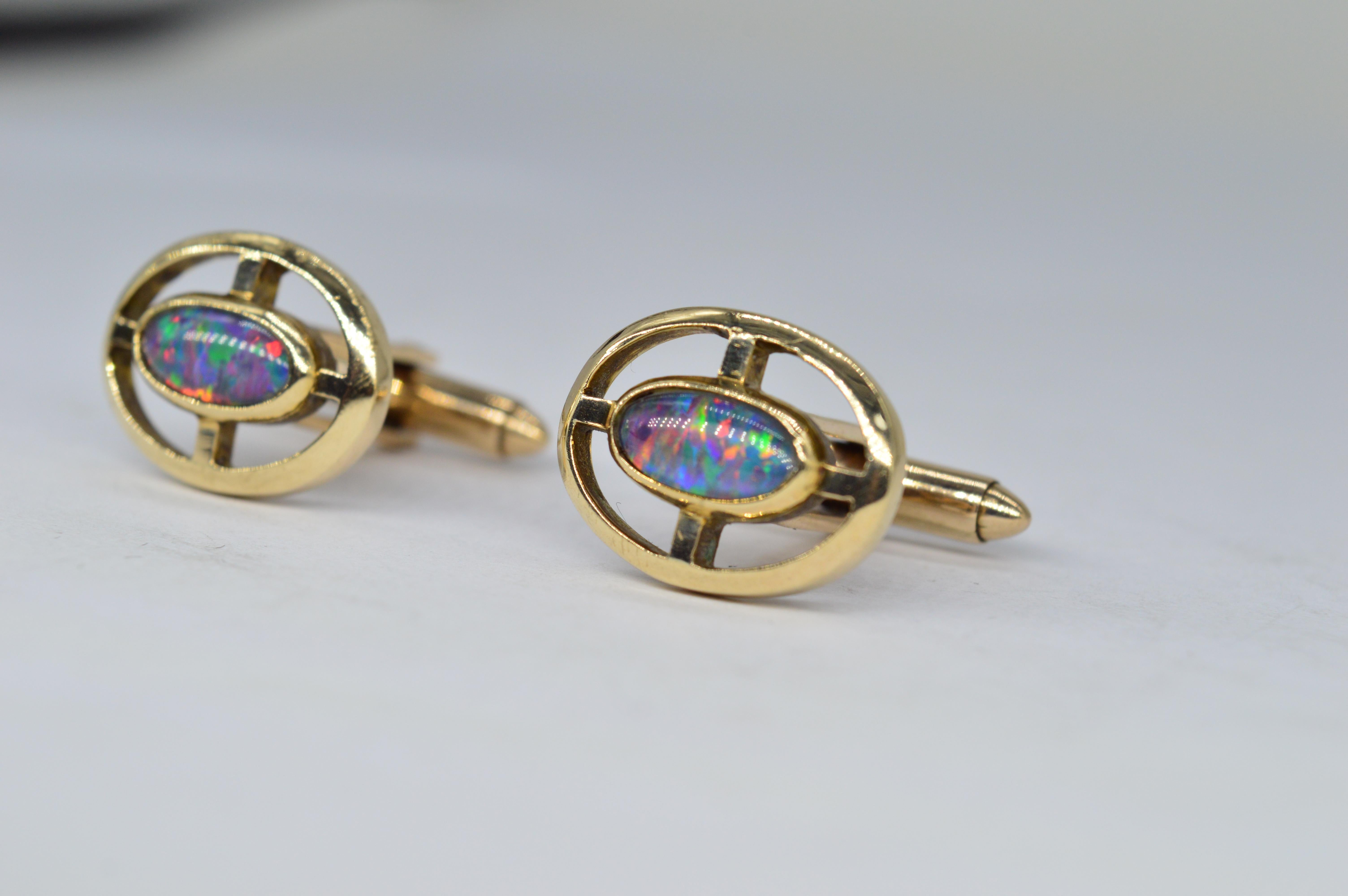 A set of hand crafted 9ct gold Opal triplet cufflinks

The opal triplets feature a bright variety of colours

10.04g

We have sold to the set of Hit shows like Peaky Blinders and Outlander as well as to Buckingham Palace so our items are truly fit