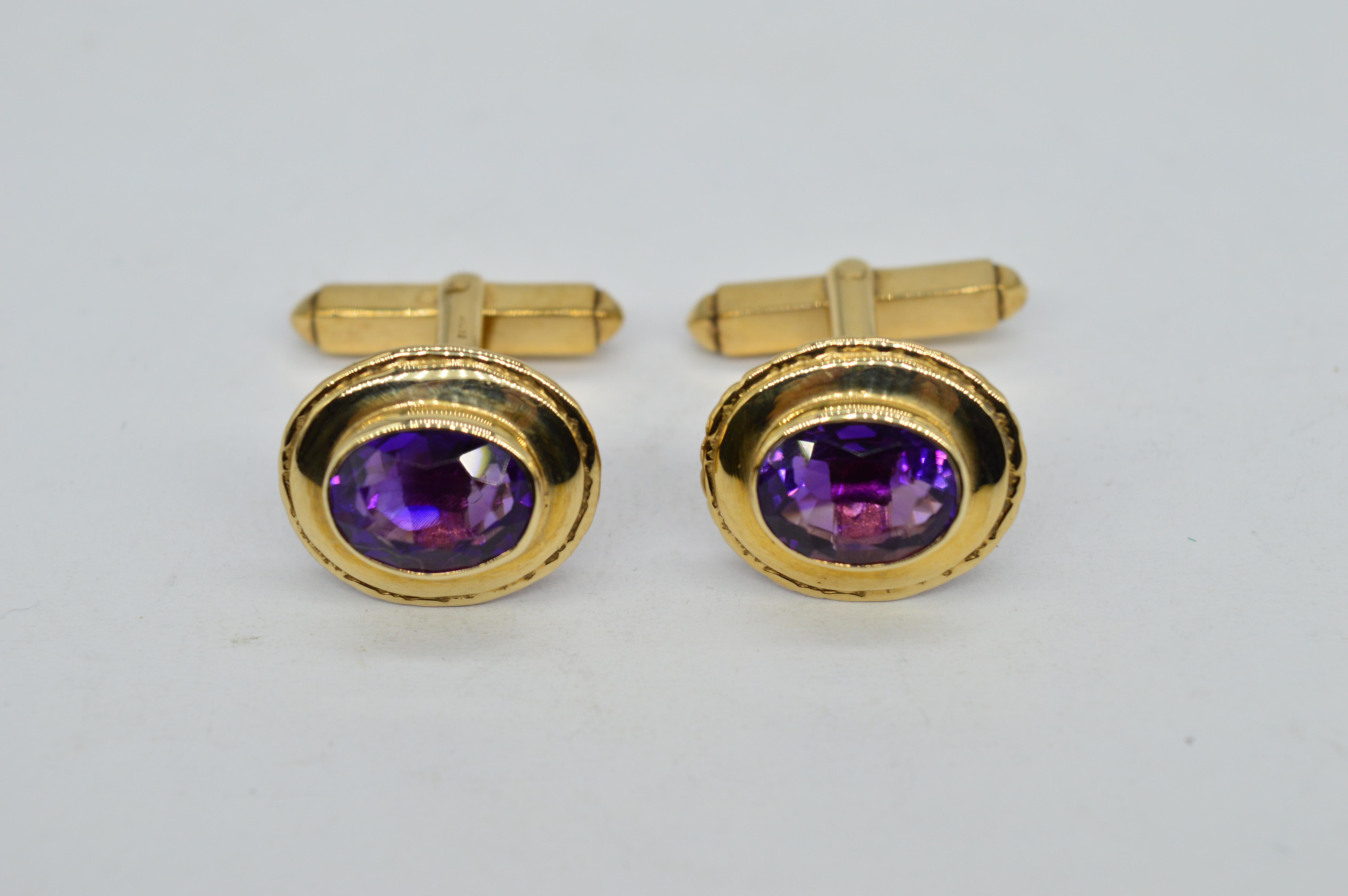 Women's or Men's Vintage 9k Gold Purple Amethyst Art Deco Luxury Statement Present Cufflinks For Sale