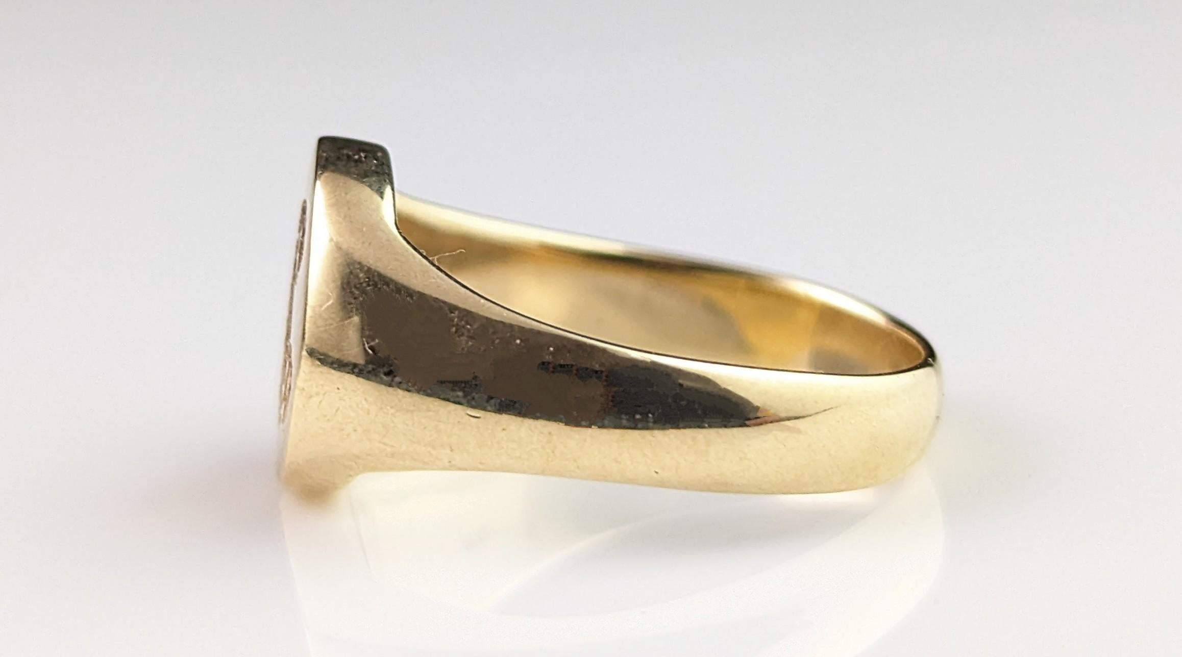 Vintage 9k gold signet ring, Scorpion, heavy 4