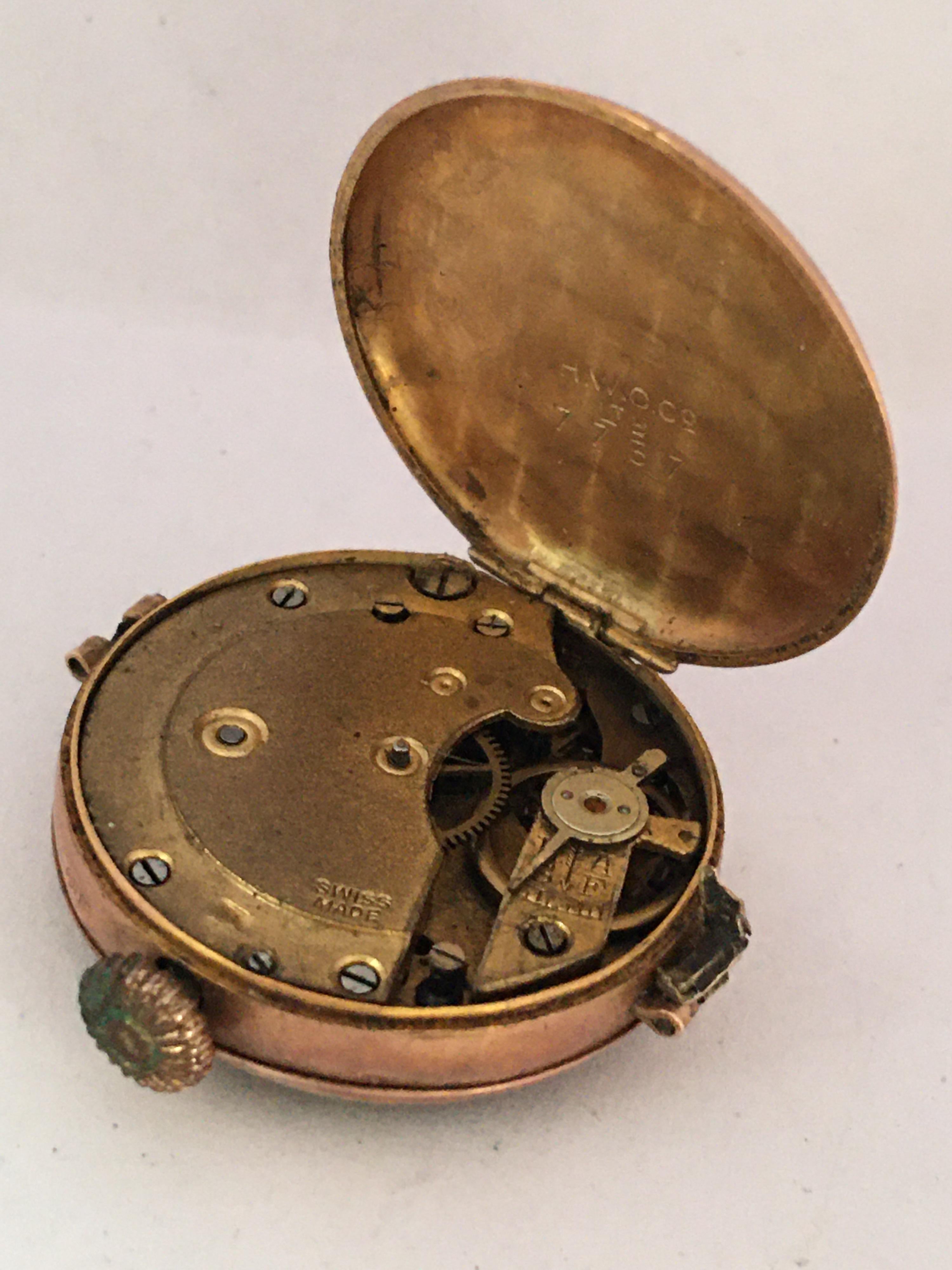 Vintage 9 Karat Gold Swiss Mechanical Ladies Trench Watch 'No Strap' For Sale 1