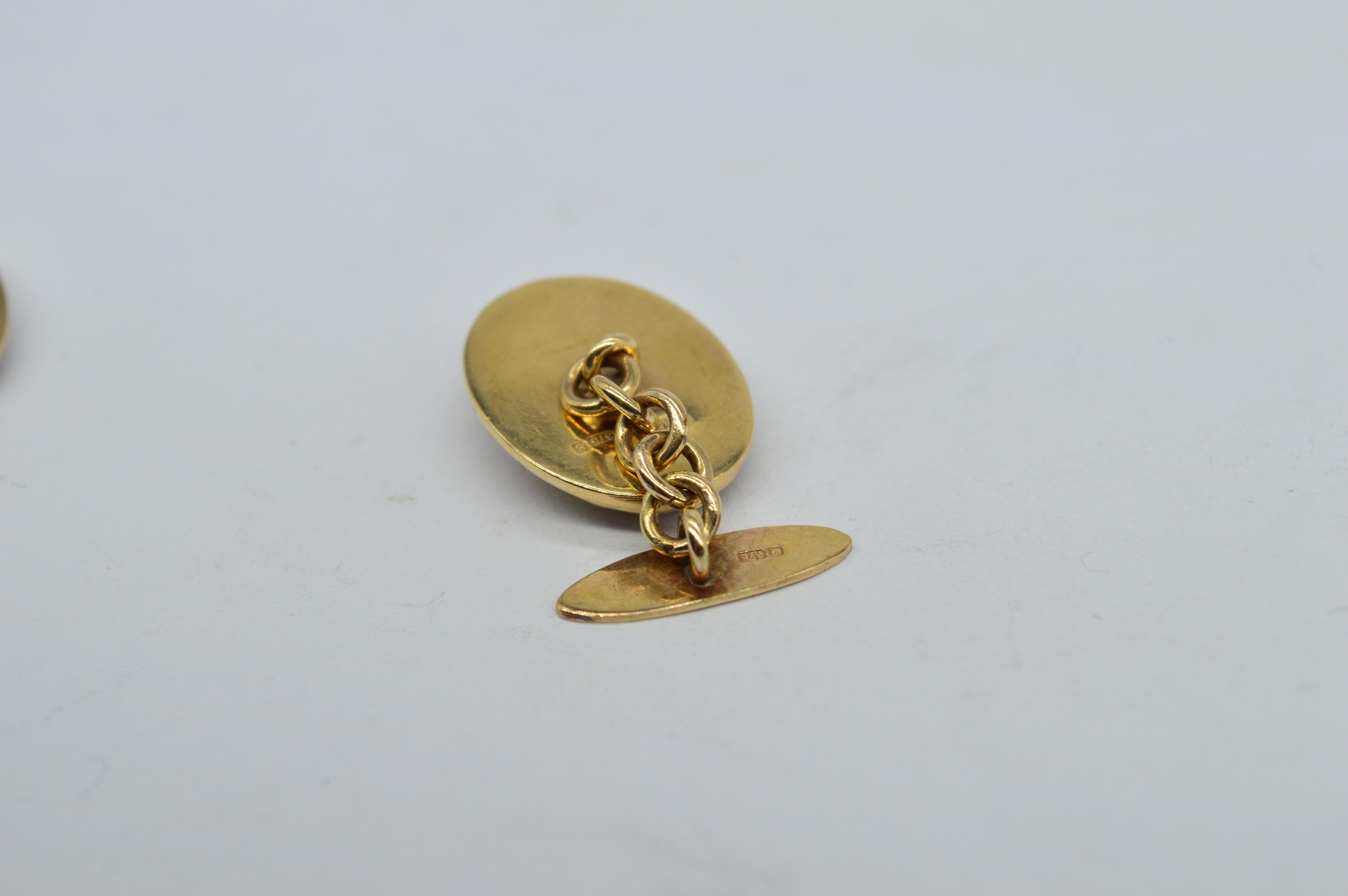 viktorianische 9k Gold Manschettenknöpfe mit Muschelkamee, handgeschnitzt, Statement für Damen oder Herren im Angebot