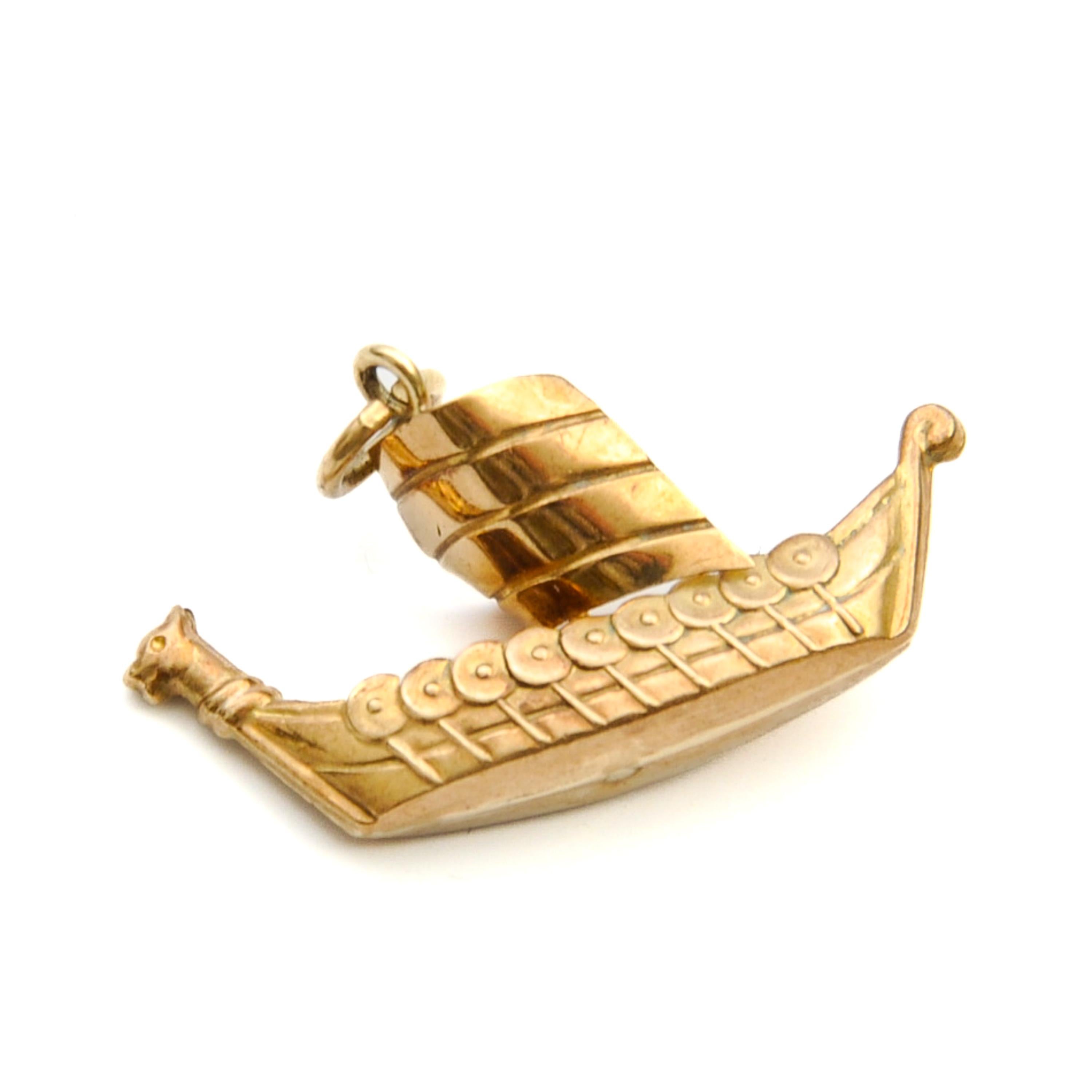 Women's or Men's Vintage 9K Gold Viking Ship Charm Pendant For Sale