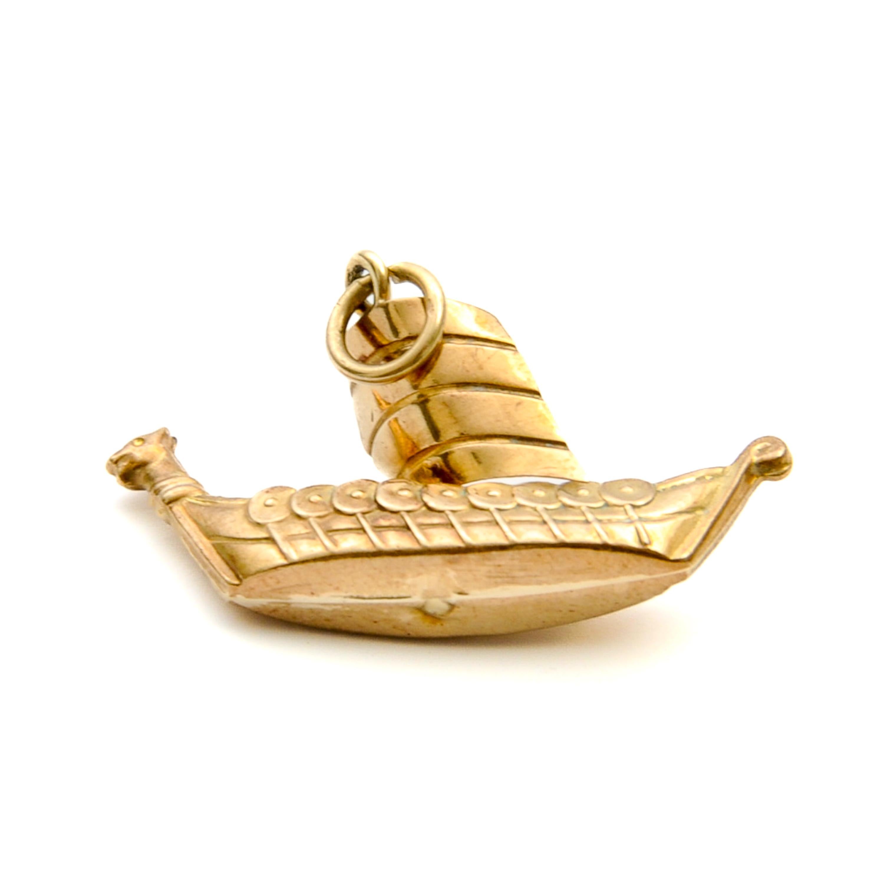 Vintage 9K Gold Viking Ship Charm Pendant For Sale 2