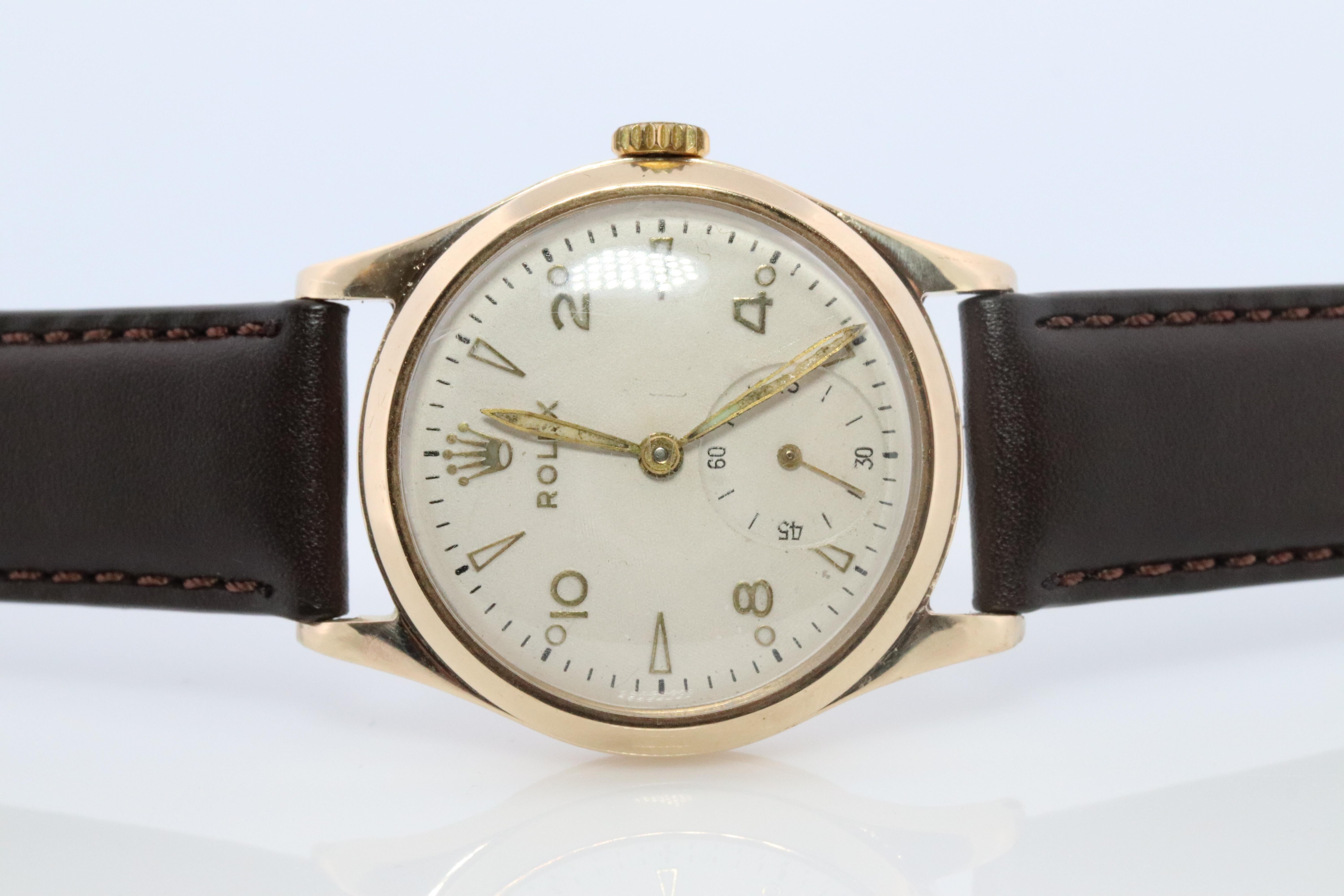 Moderne Vintage 9k ROLEX Watch. Rolex 9k YG 12324 Dress Watch 1940s en vente