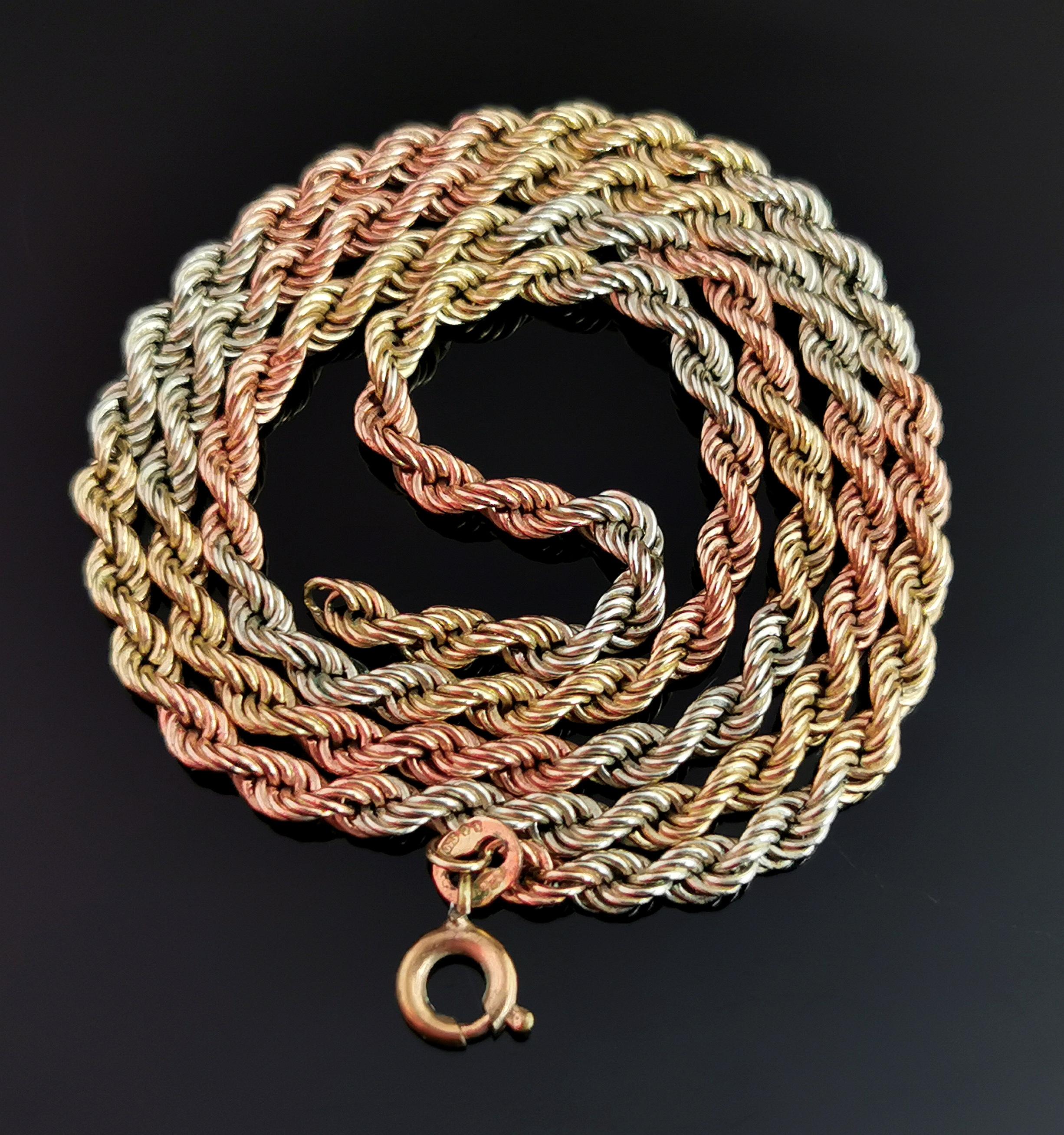 9k Tricolor Gold Seil gedrehte Kette Halskette im Zustand „Relativ gut“ in NEWARK, GB