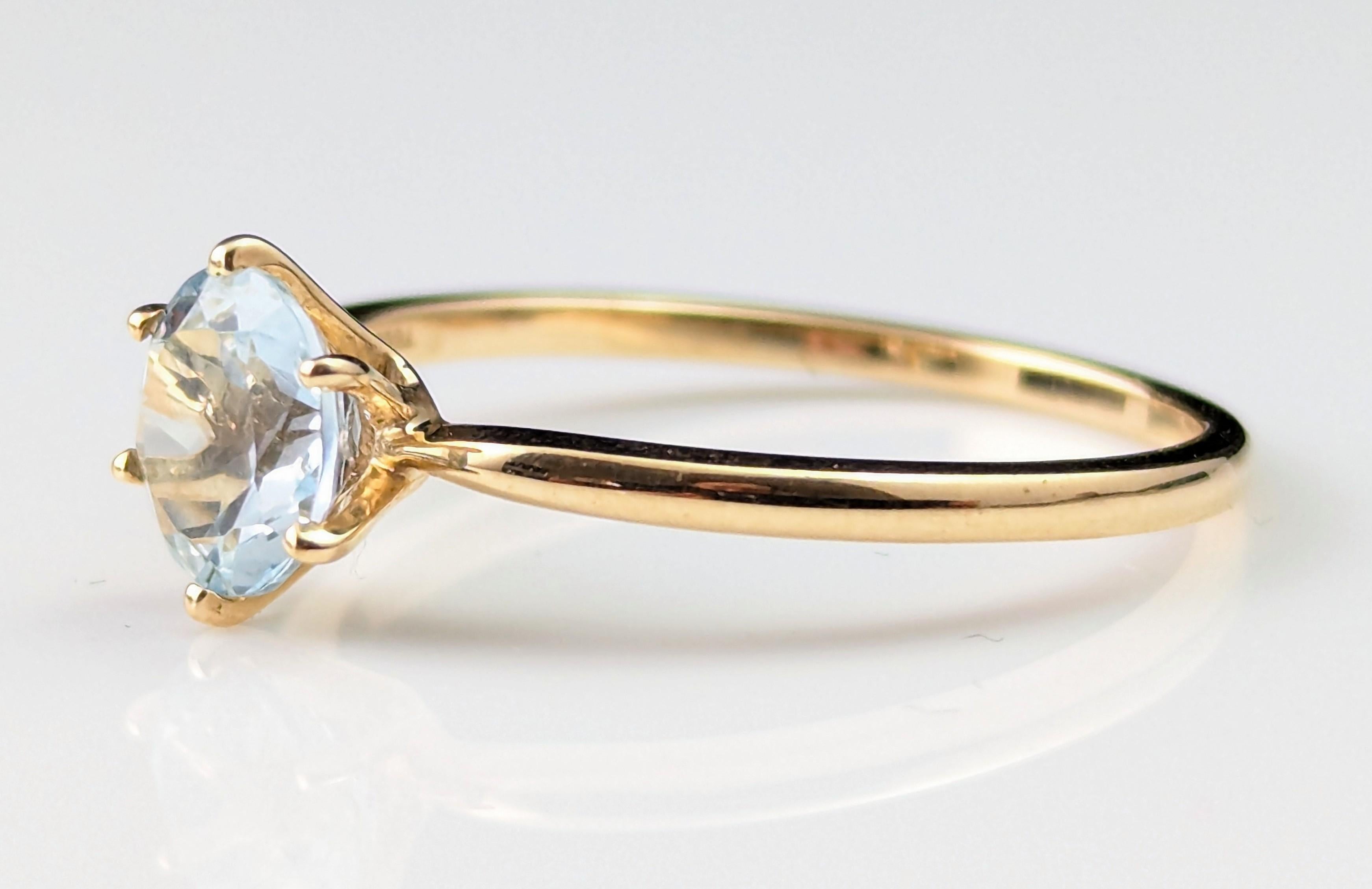 Vintage 9k yellow gold Aquamarine solitaire ring For Sale 5