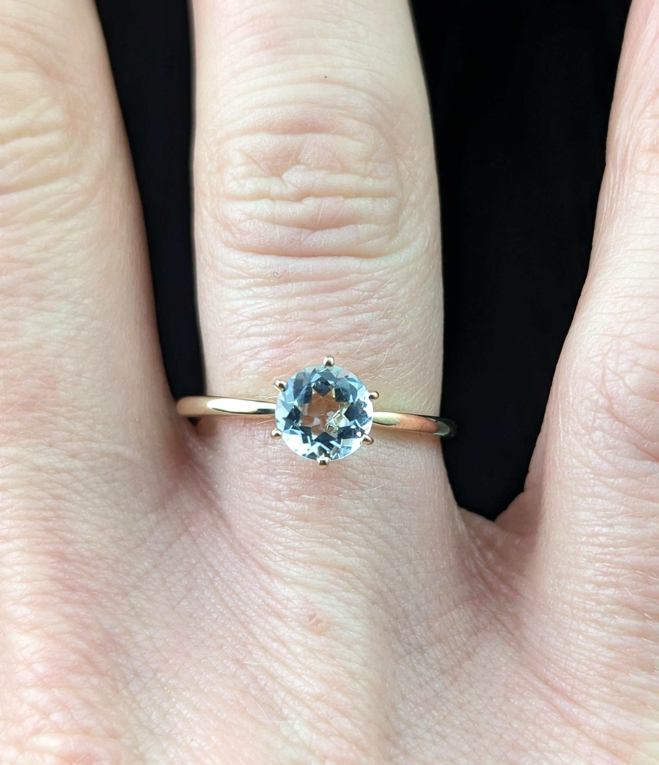 Retro Vintage 9k yellow gold Aquamarine solitaire ring For Sale