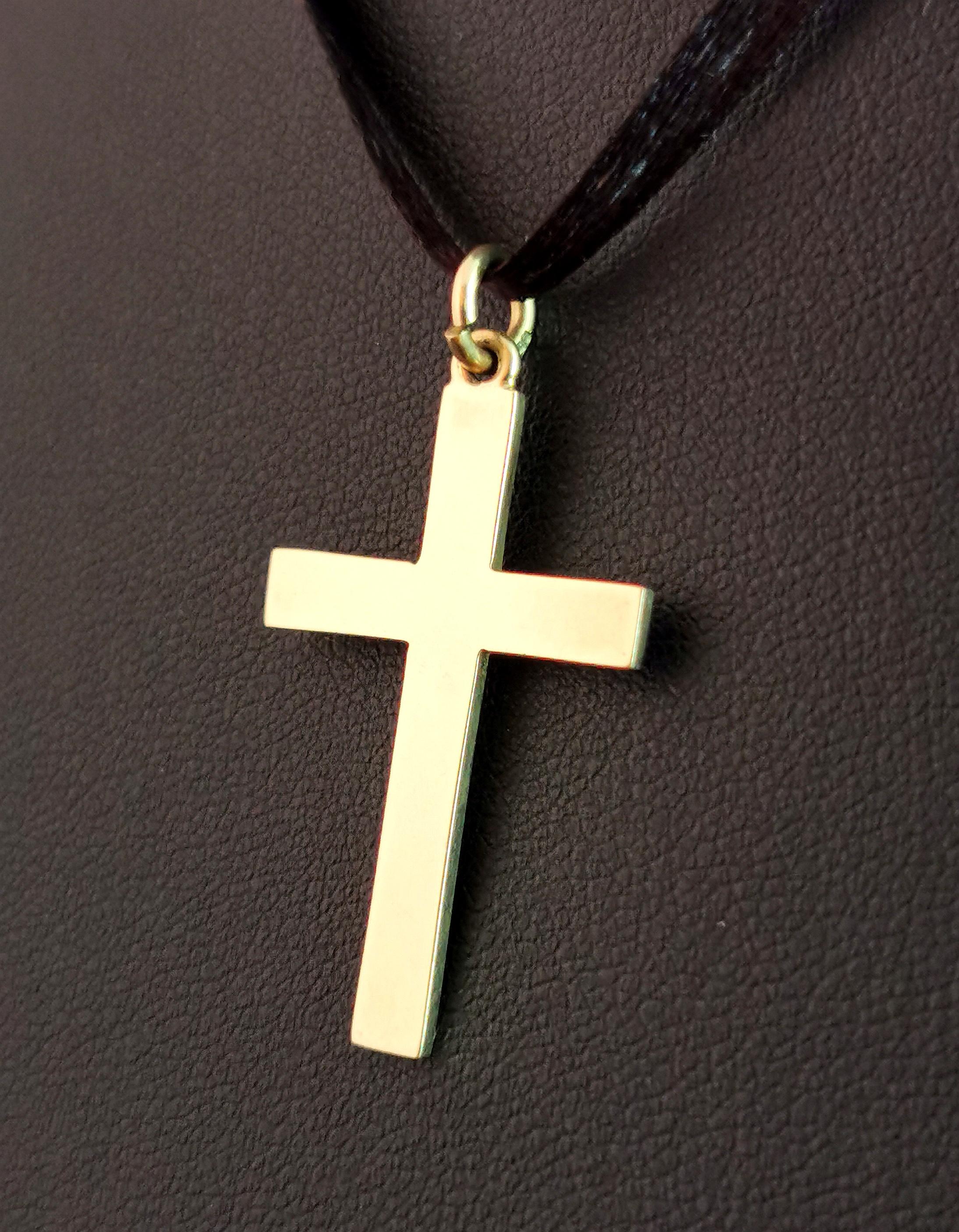 Vintage 9k Yellow Gold Cross Pendant, Deakin and Francis 4