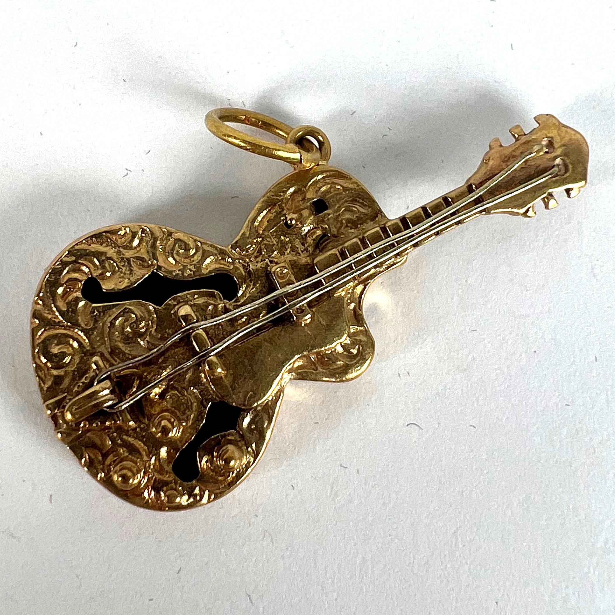 Pendentif vintage en or jaune 9K avec breloque guitare électrique en vente 7