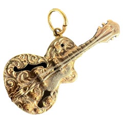 Pendentif vintage en or jaune 9K avec breloque guitare électrique