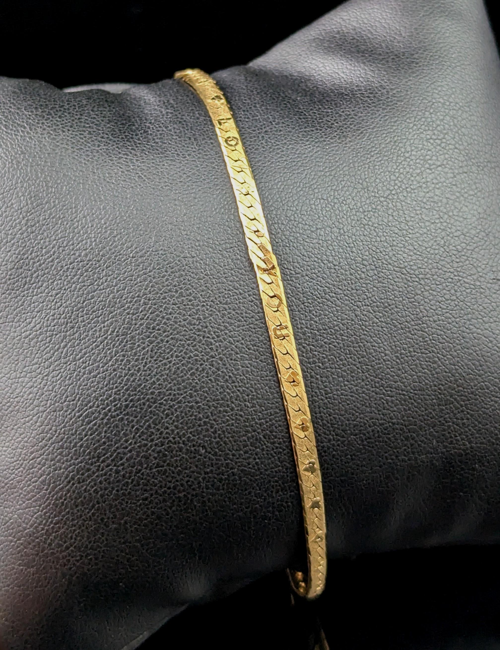 Vintage 9k yellow gold I love you bracelet For Sale 4