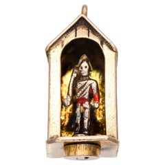 Pendentif en or jaune 9K avec breloque cinétique pour la garde royale et la sentinelle