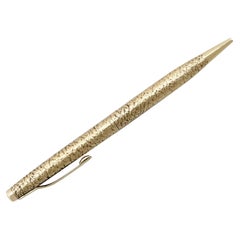 Crayon vintage en or jaune 9 carats (1968)