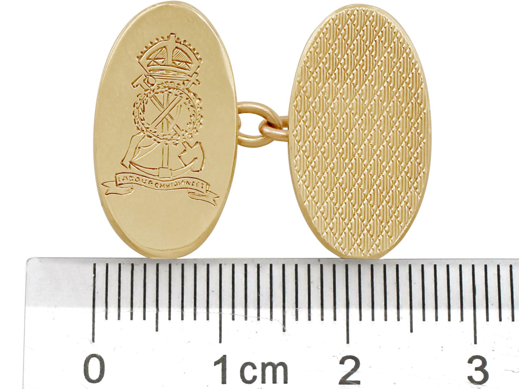 Gemelos de regimiento vintage de oro amarillo de 9 quilates en venta 2